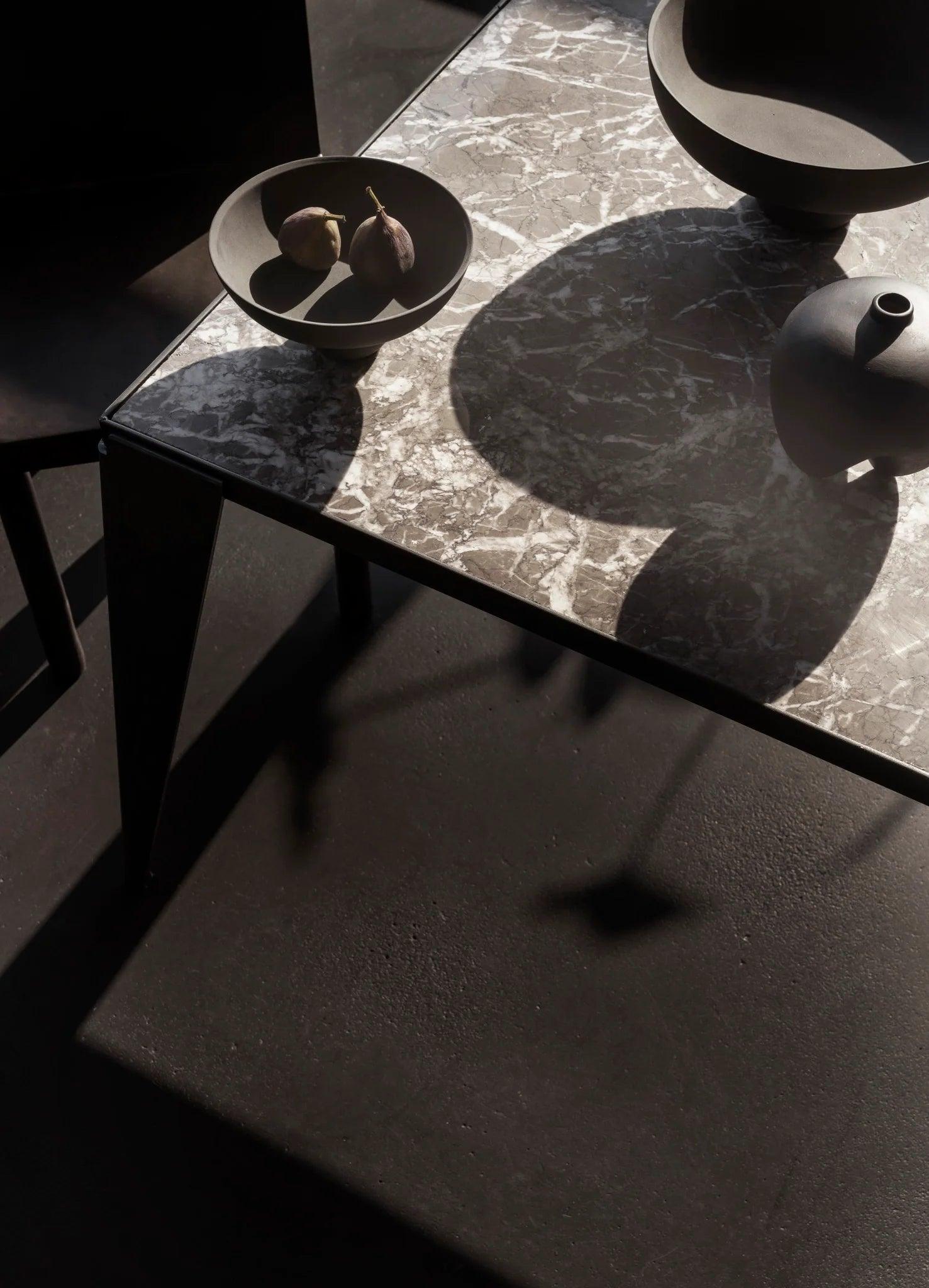 Wazon SUMO ciemnobrązowy 101 Copenhagen Eye on Design