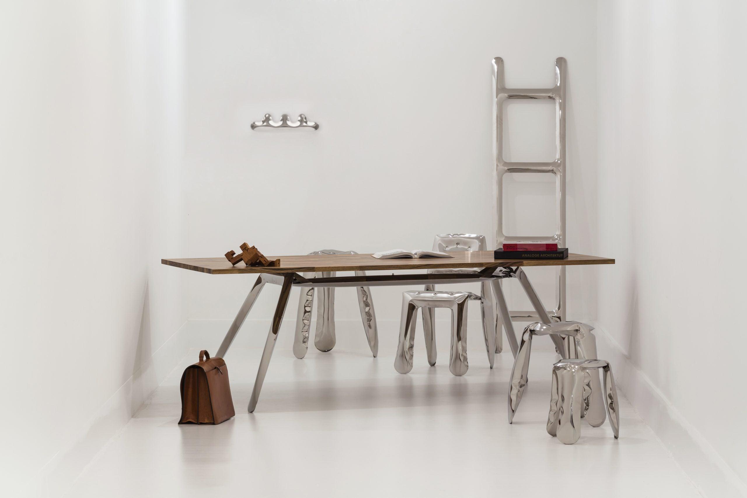 Wieszak KAMM heat kosmiczny błękit Zieta Studio Eye on Design
