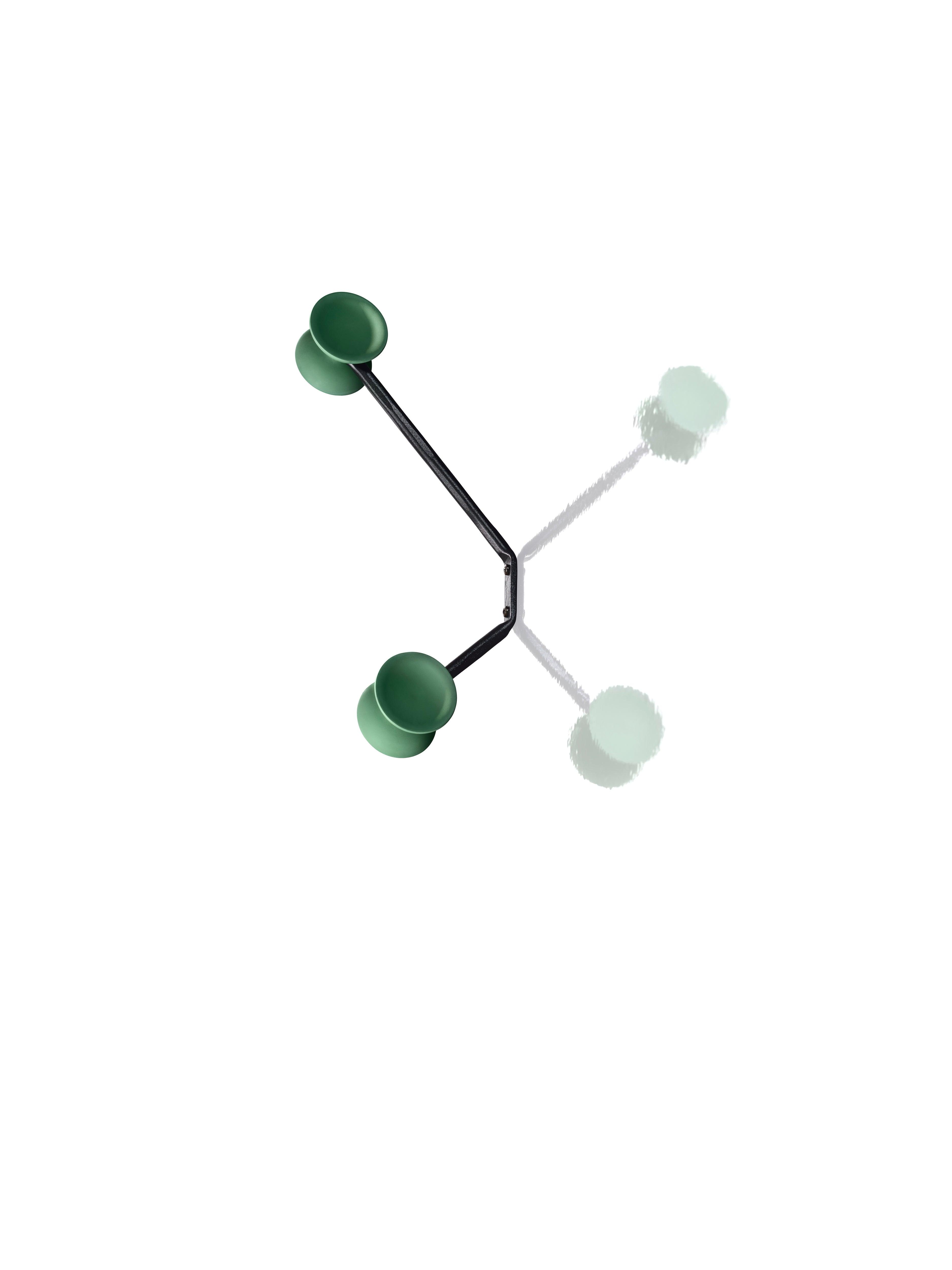 Wieszak ścienny OFFICINA czarny Magis Eye on Design