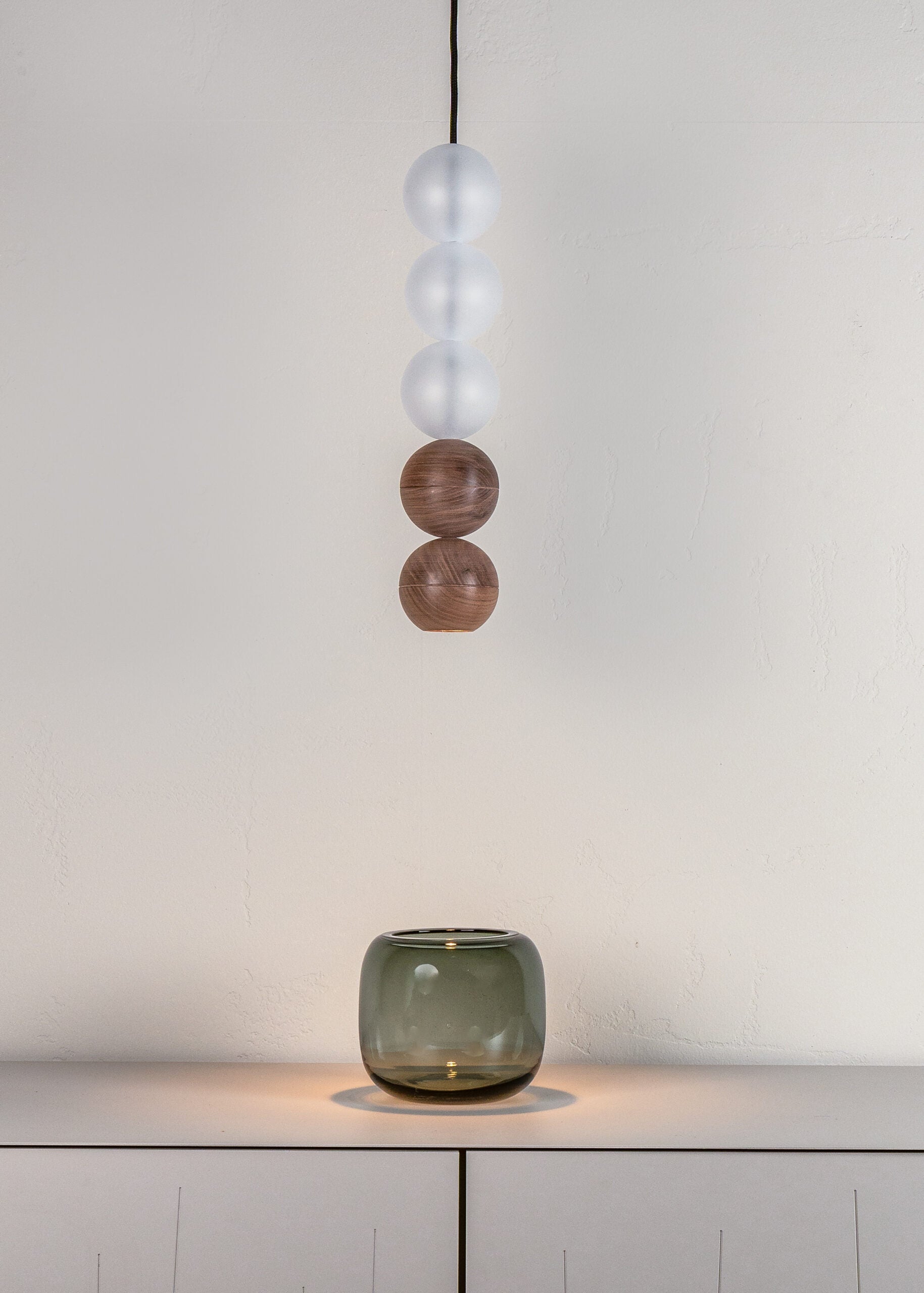 Hanglamp WOODOO GLASS lite notenhout