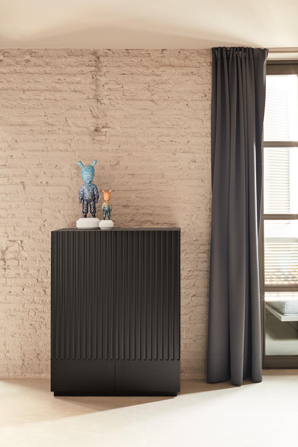 Wysoka komoda DORIC czarny Teulat Eye on Design