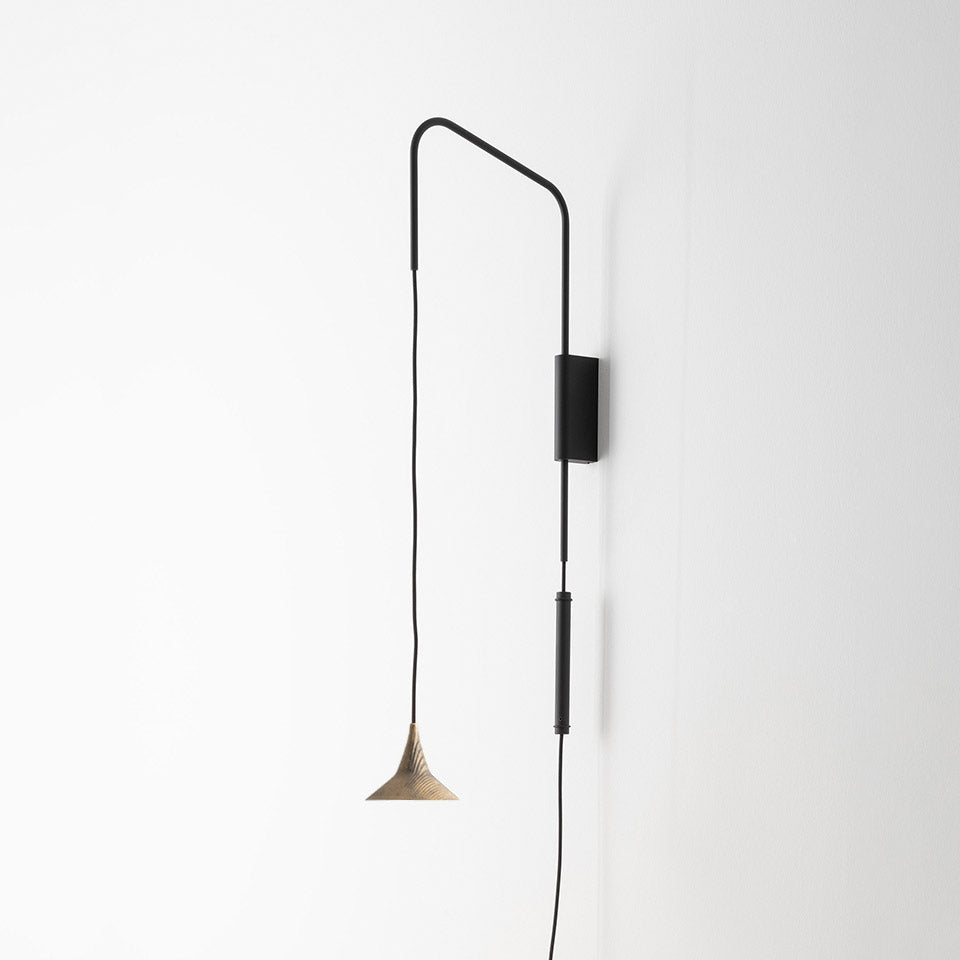UNTERLINDEN wall lamp brass