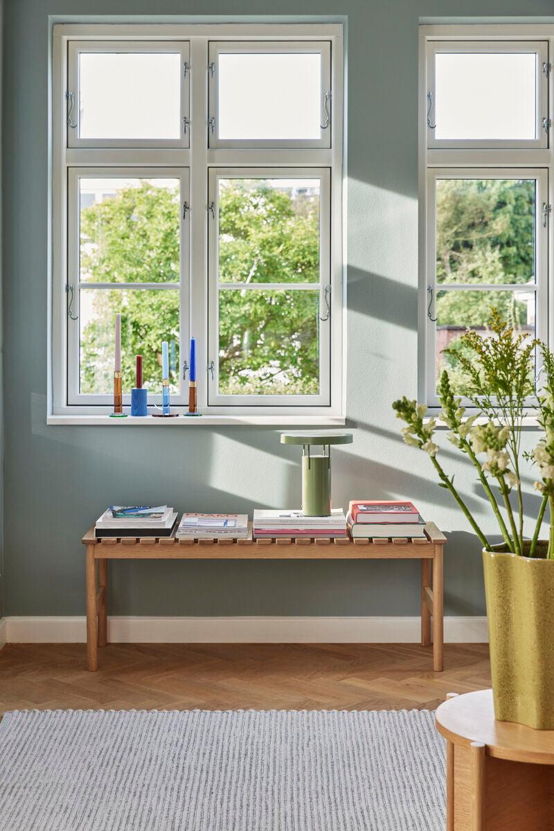 Zestaw czterech świeczników CRAYON drewno dębowe Hübsch Eye on Design