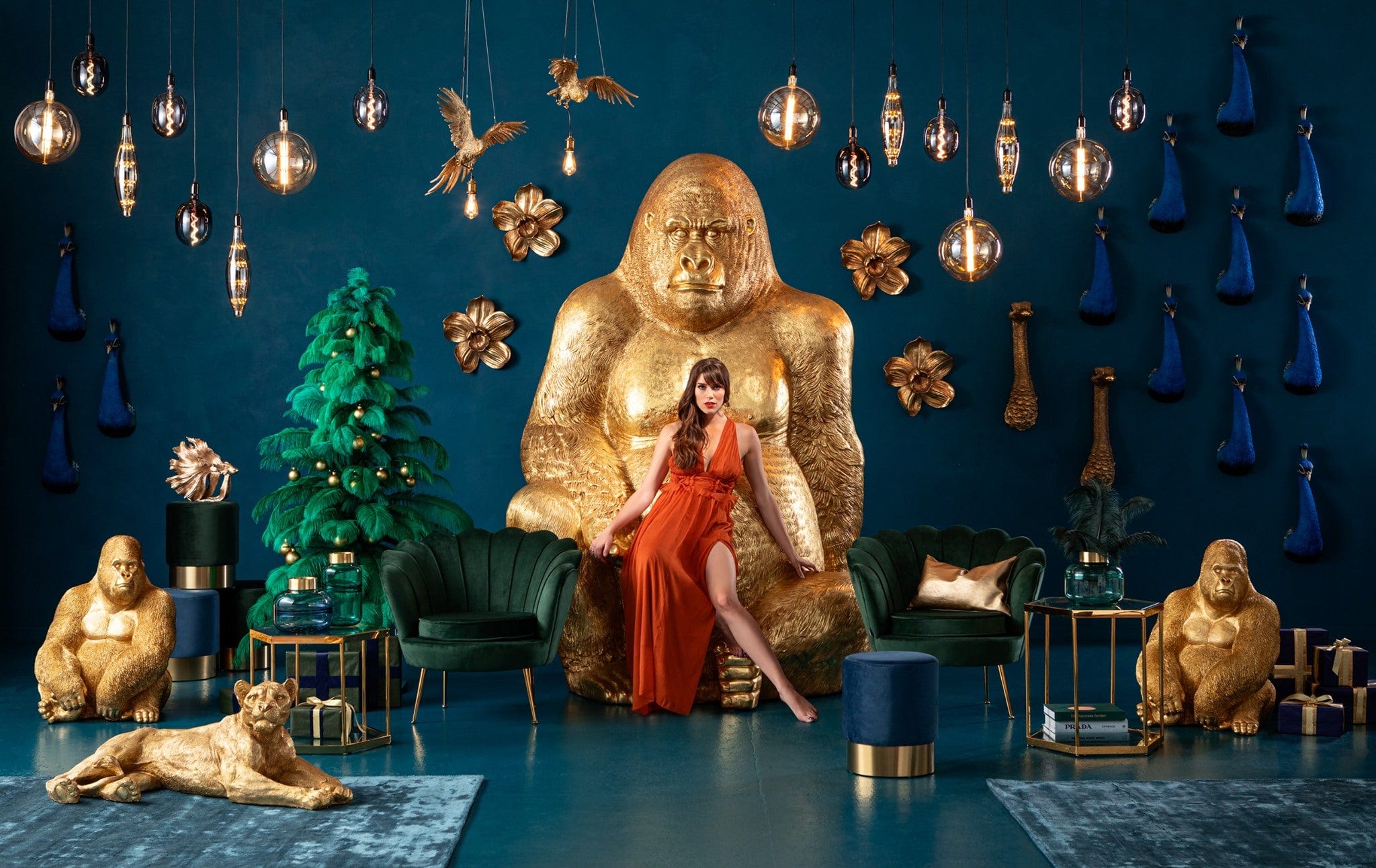 Figurka dekoracyjna KONG złoty Kare Design Eye on Design