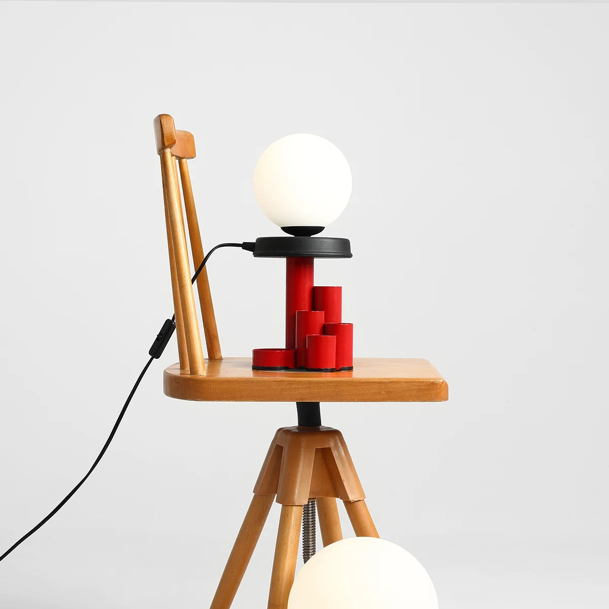 Lampa biurkowa BALL czarny Artera Eye on Design