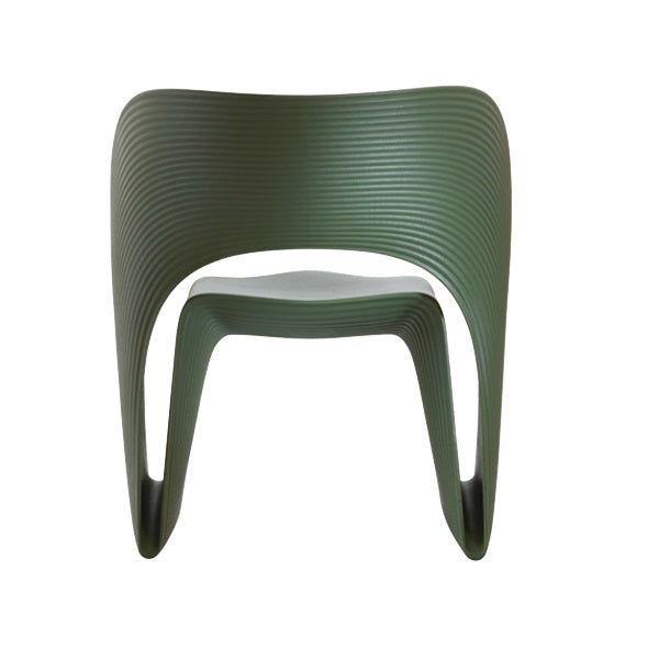 Niskie krzesło RAVIOLO ciemnozielony Magis Eye on Design