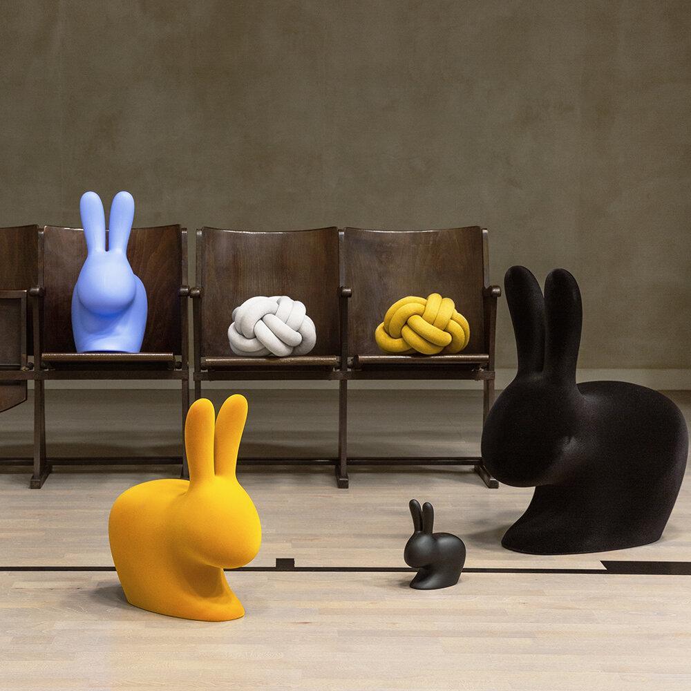 Stoper do drzwi RABBIT czarny Qeeboo Eye on Design