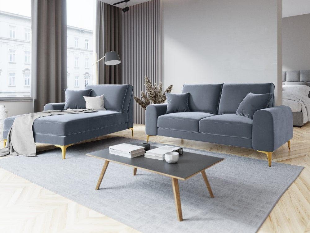 Szezlong aksamitny lewostronny MADARA jasnoniebieski ze złotą podstawą Mazzini Sofas Eye on Design