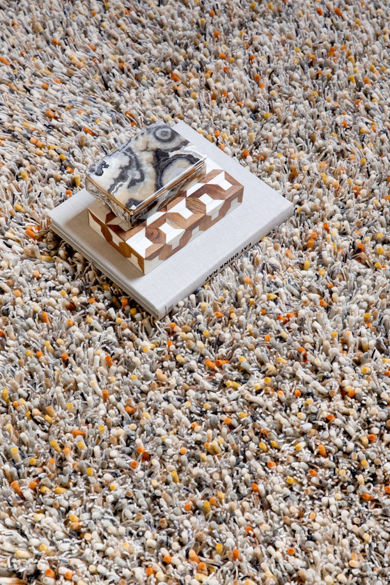 Lange haren tapijt SPRING beige met oranje