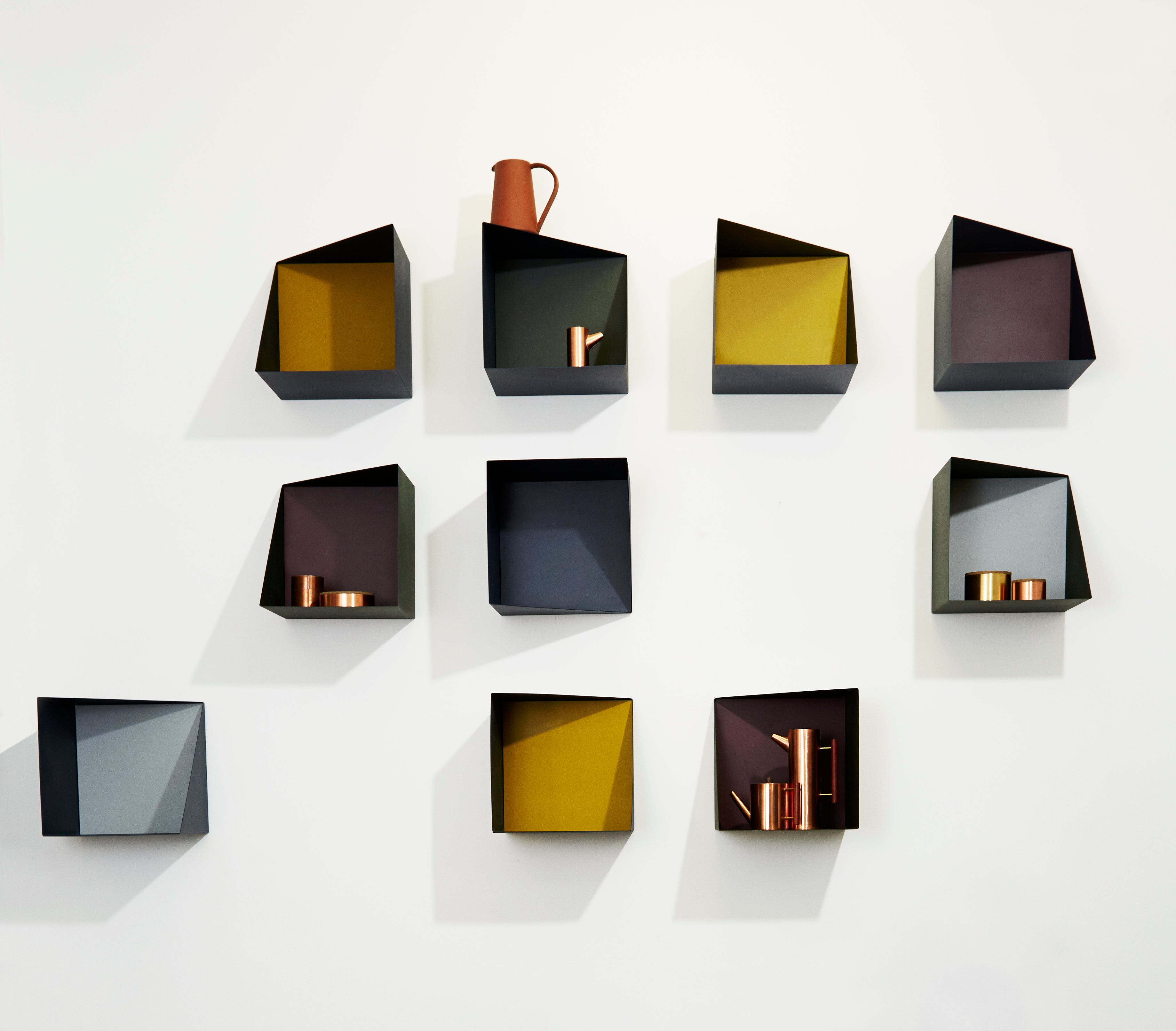 Wandregal WALL BOX grau