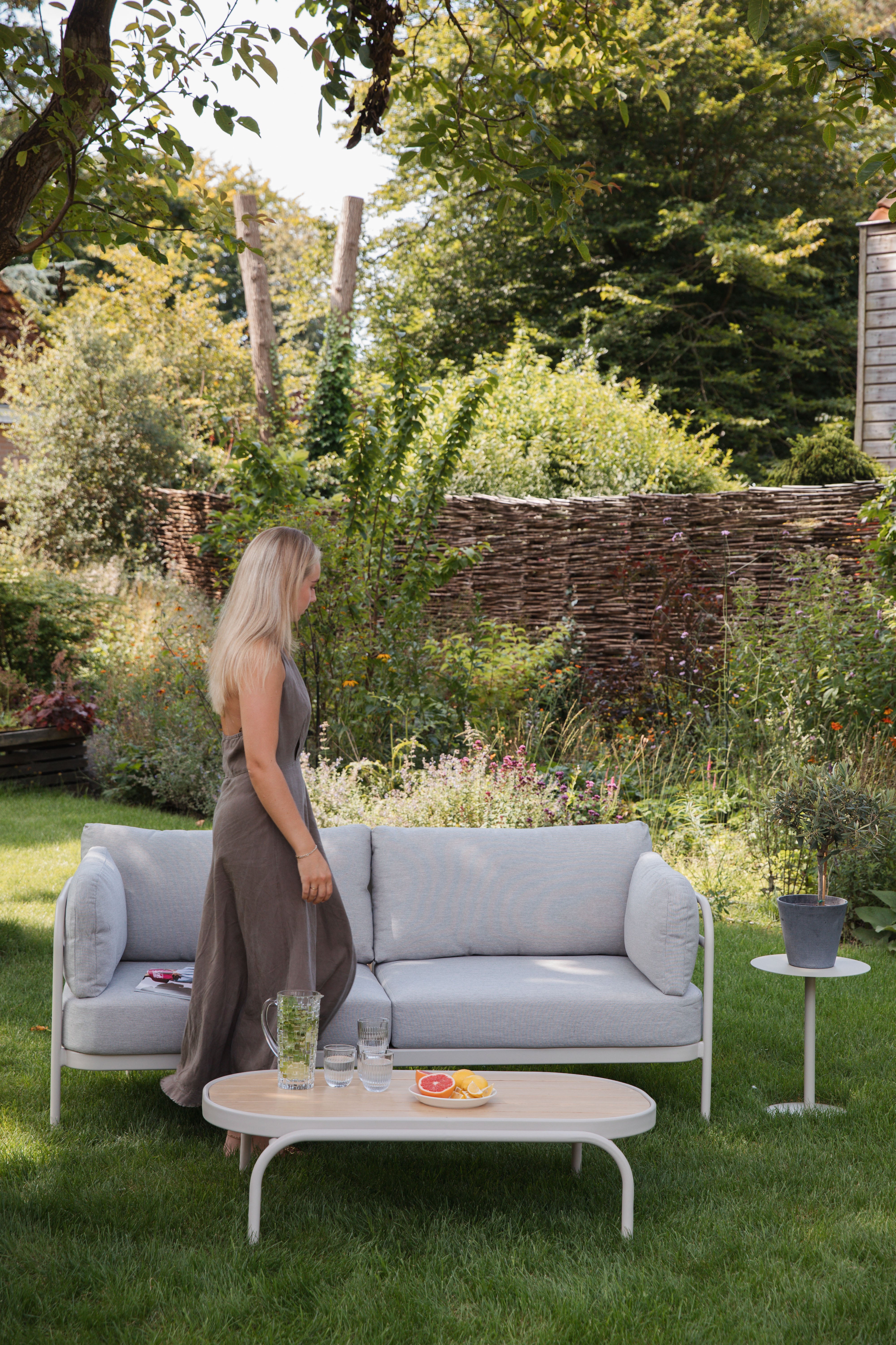 SNOW beige side table