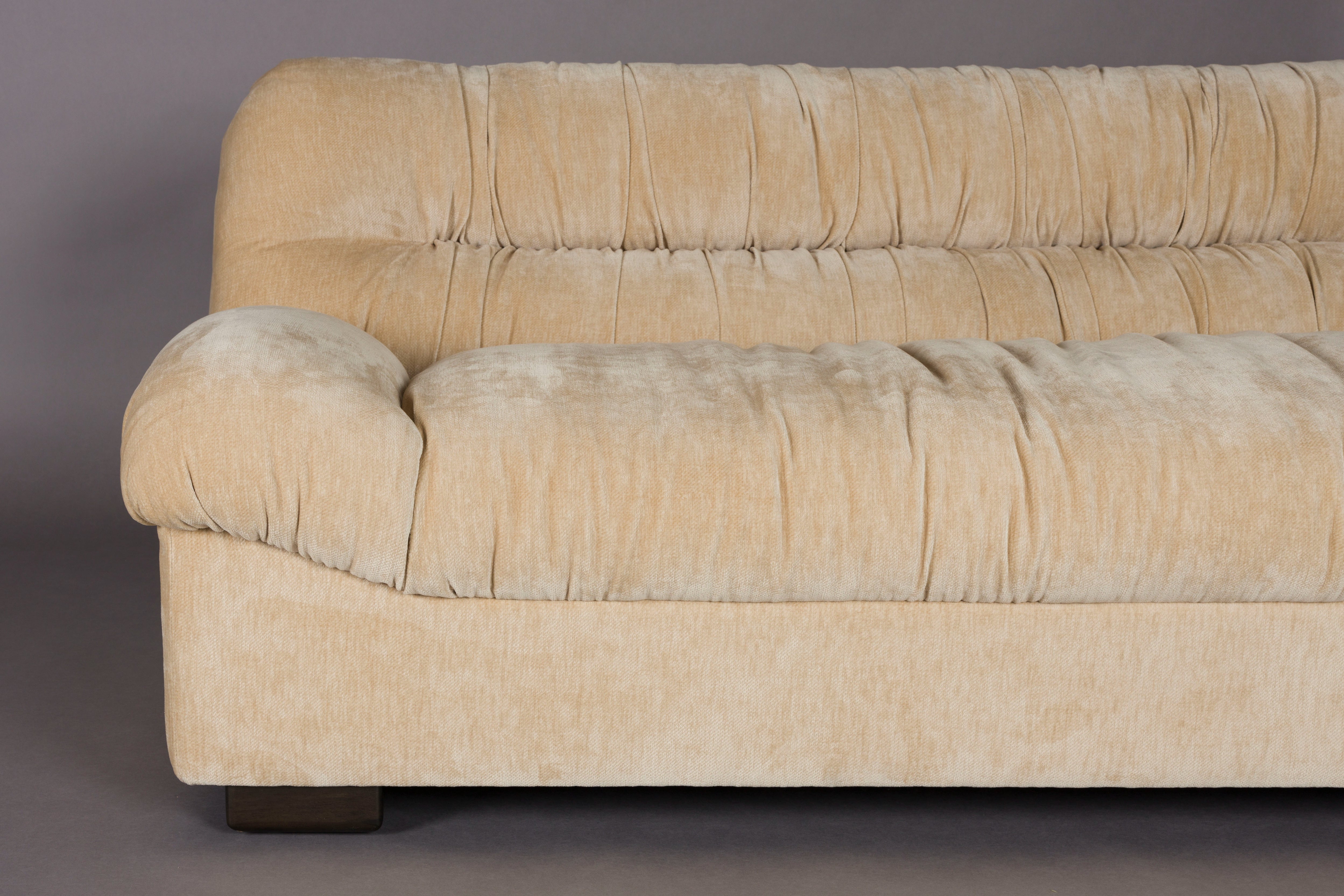 Sofa DOUGLAS beige fluweel