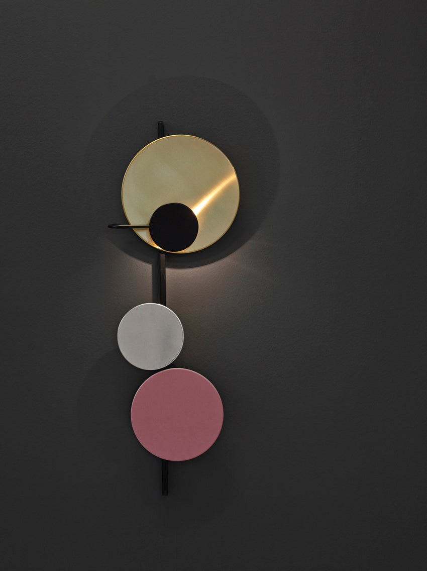 PLANET pink wall lamp