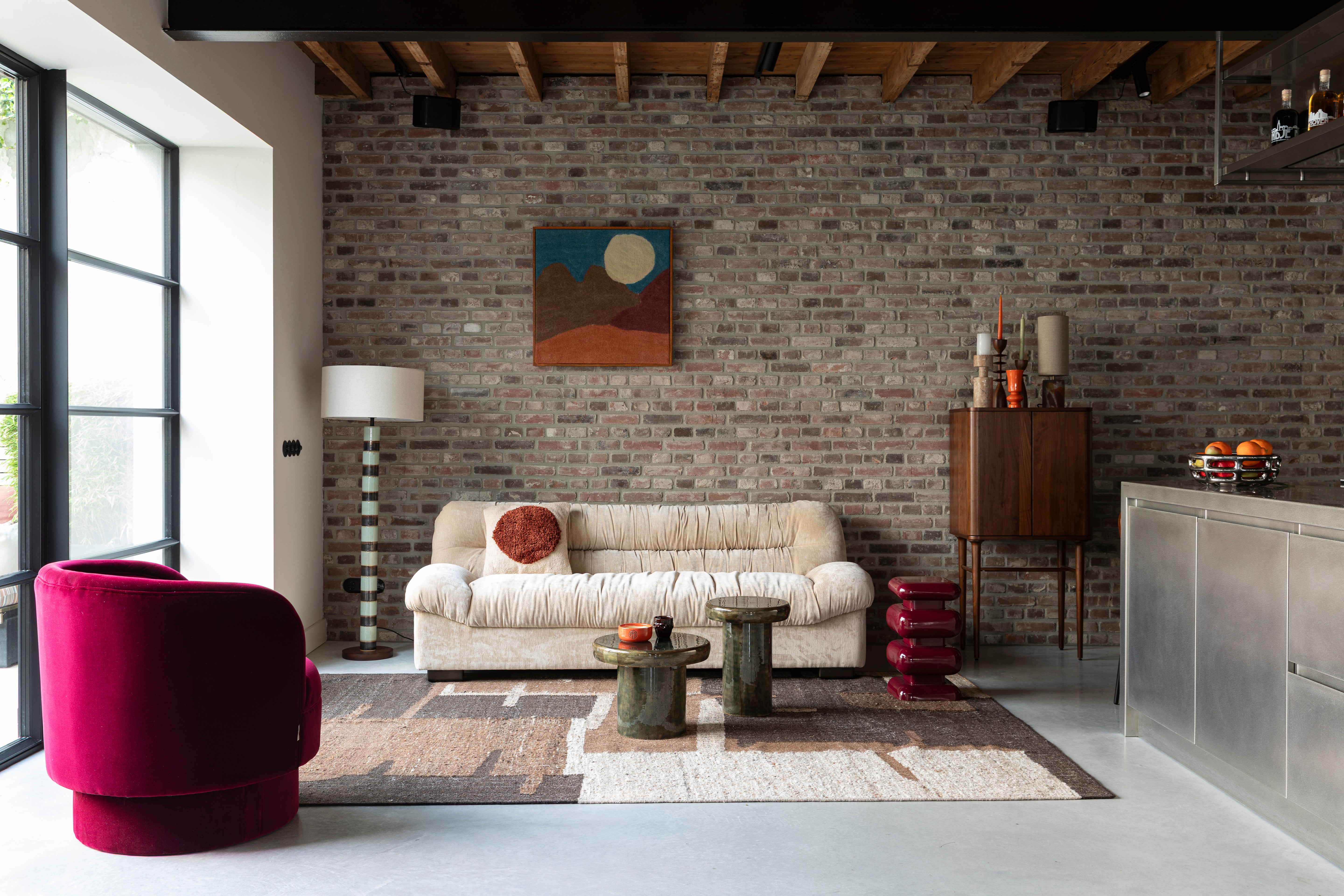 Beistelltisch MUSH aus Mangoholz