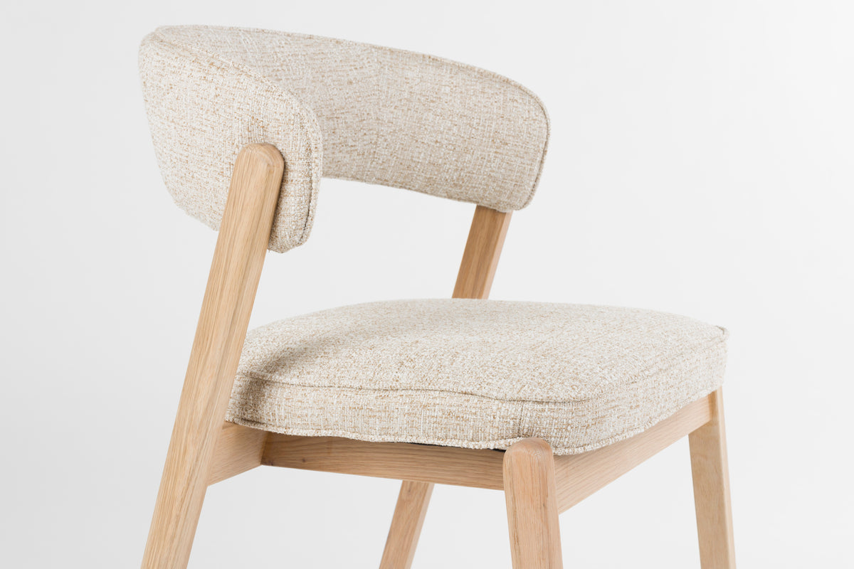 Stoel BRIGHT beige met eiken basis