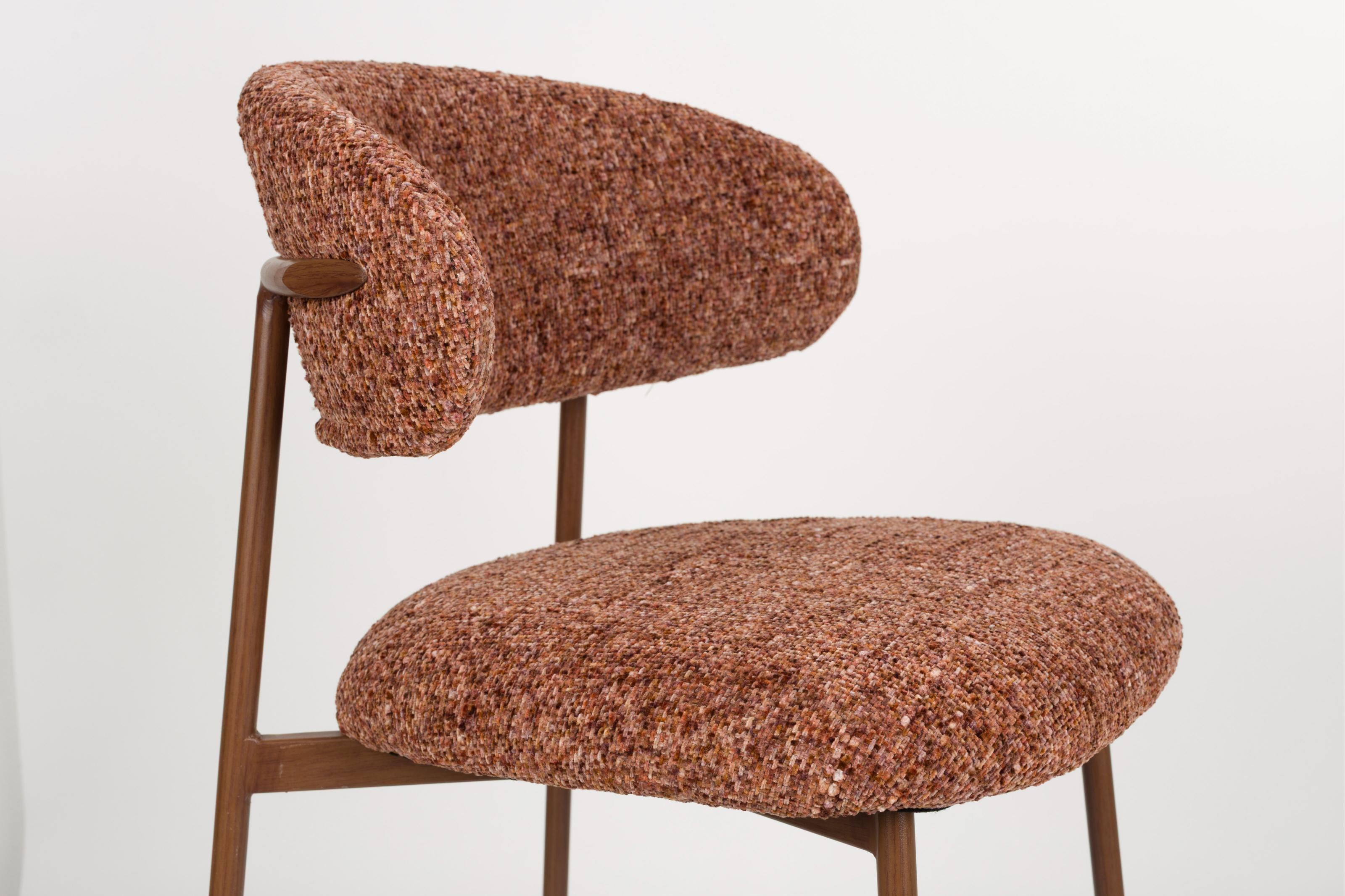 Barkruk CLAES terracotta met een bruine basis