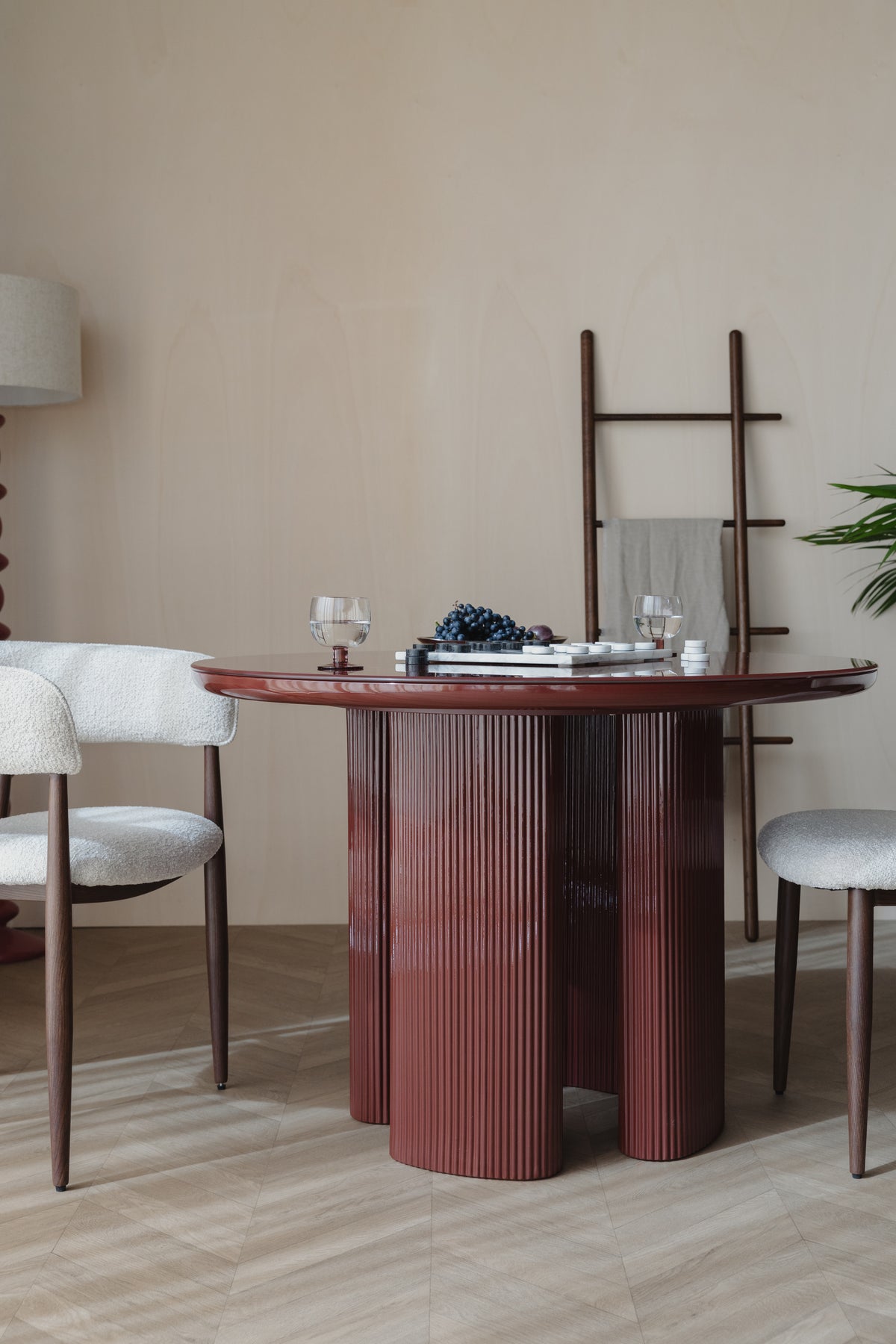 Ronde tafel TIMO rood