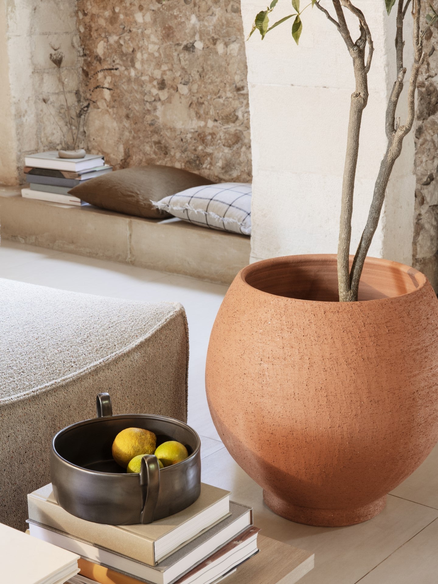 Misa FLOW MITTESTÜCK schwarz