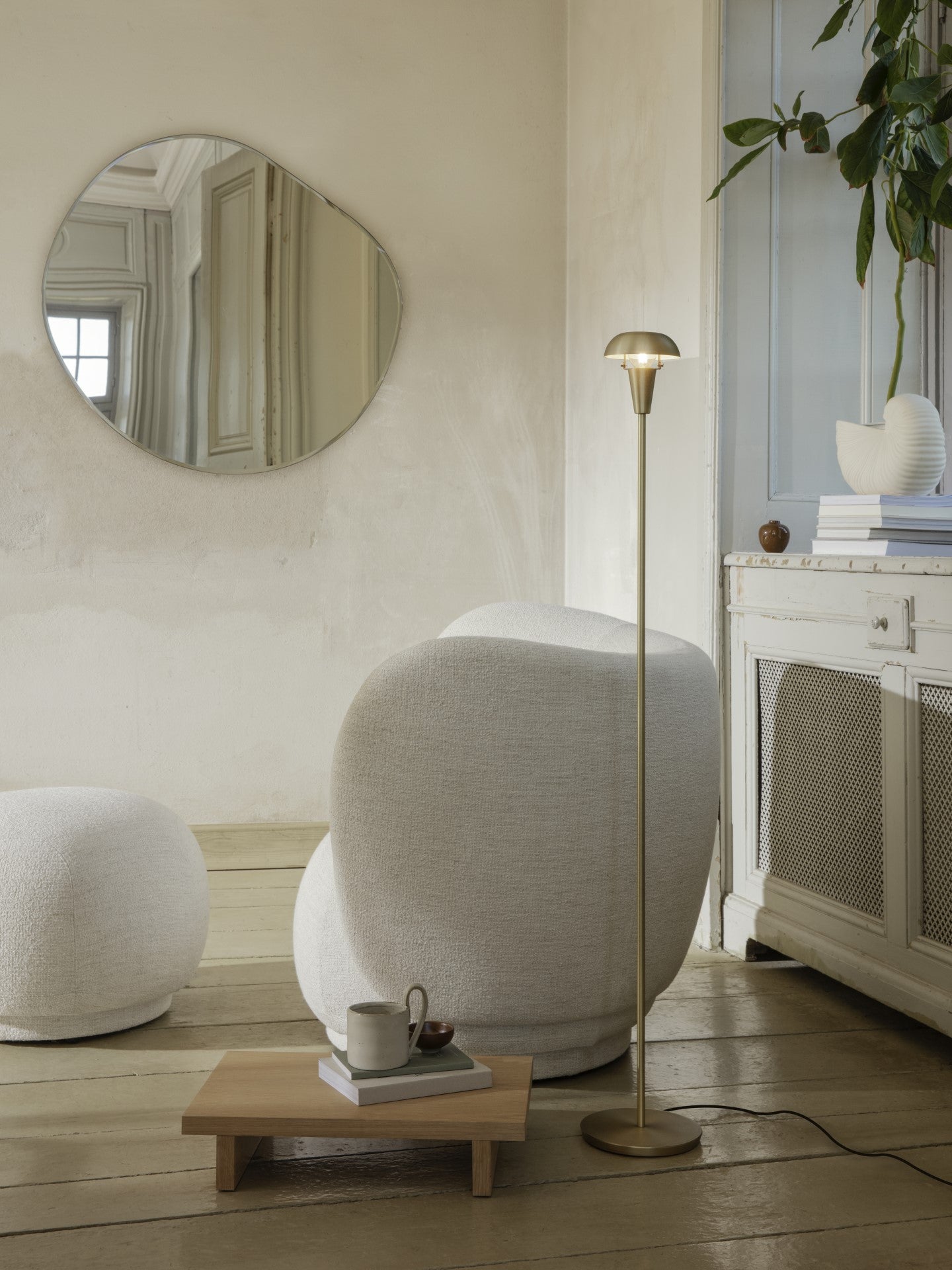 Kubek FLOW gebroken wit