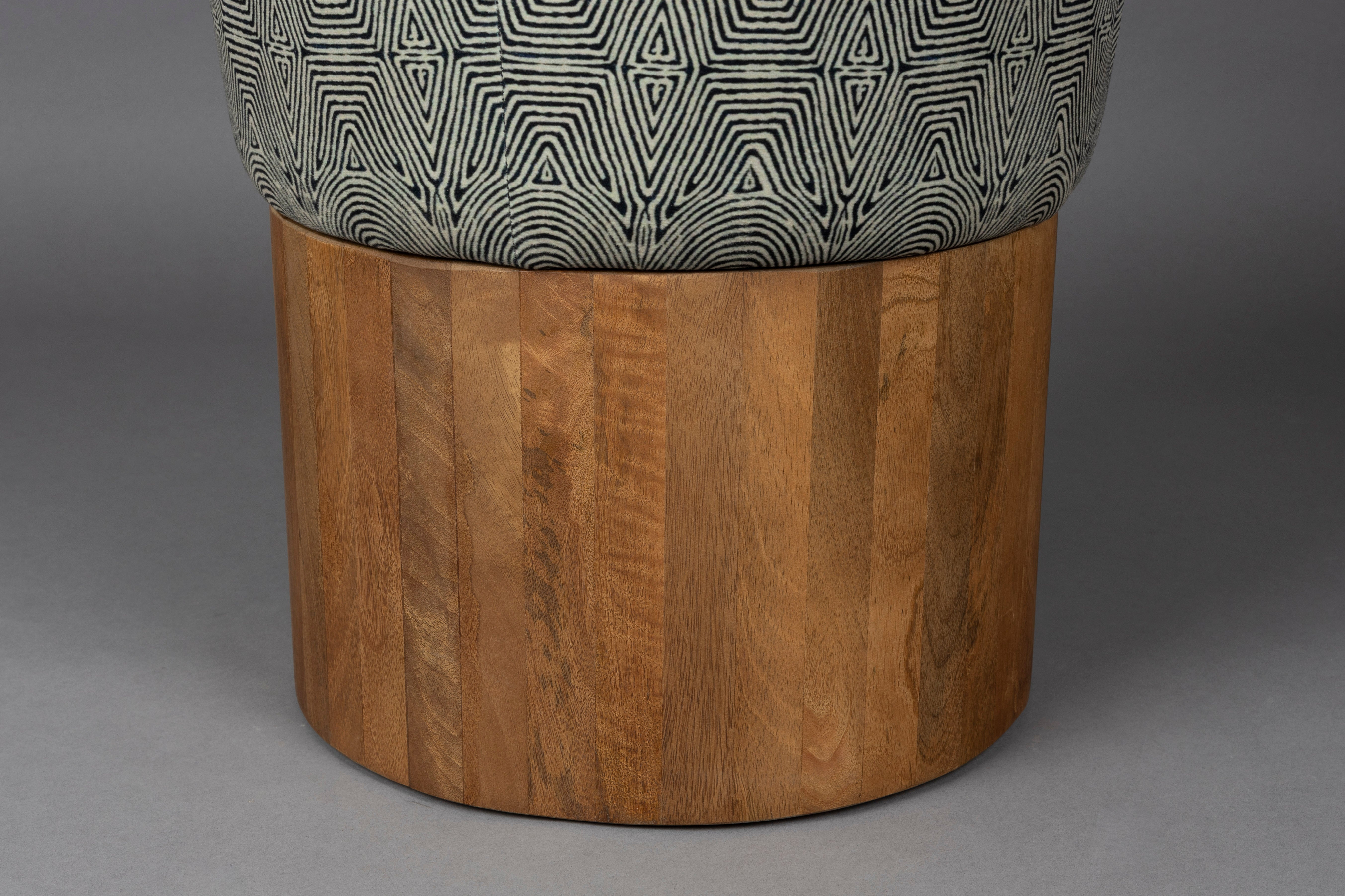 FRAGMENT stool made of mango wood with a black pattern