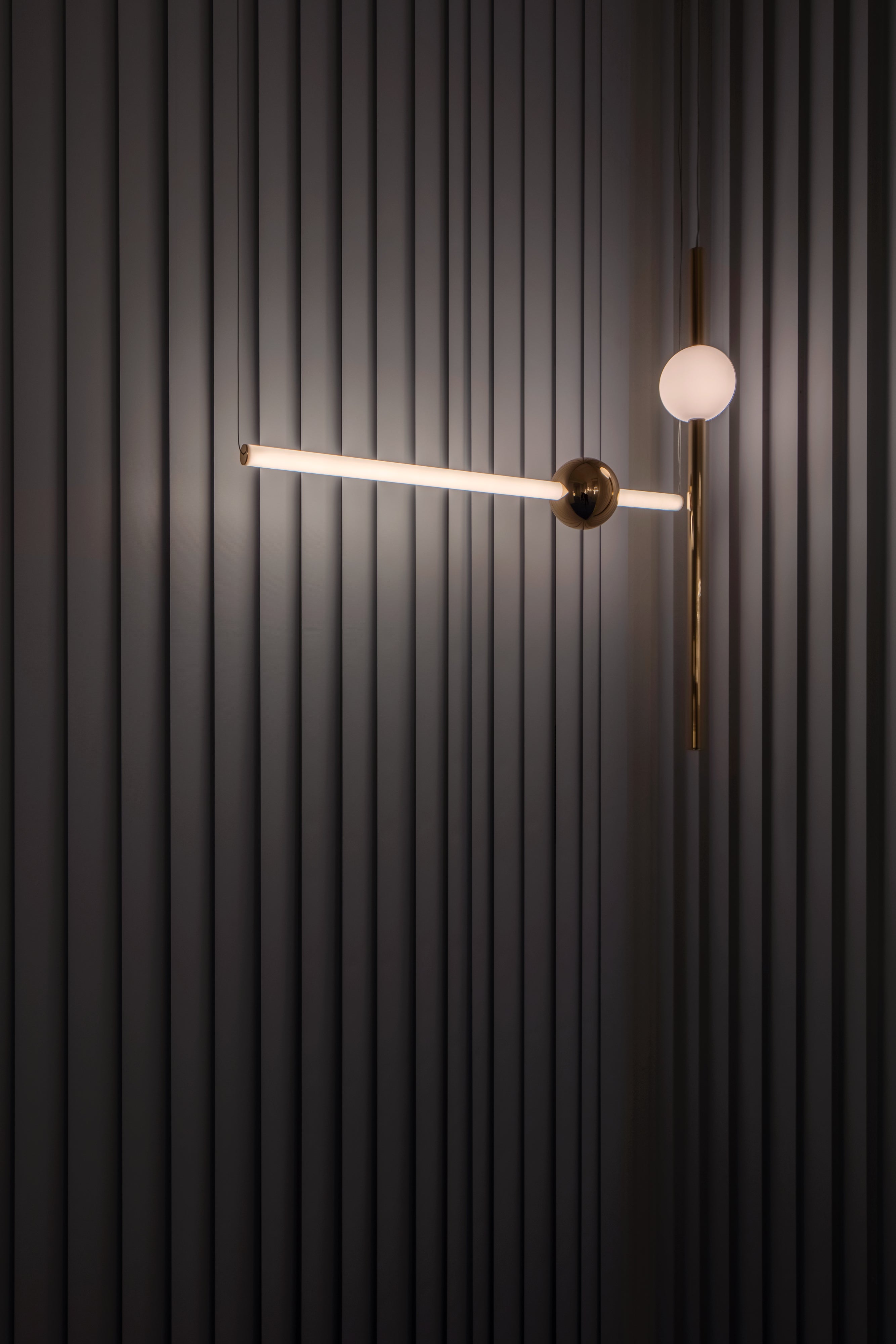 Hanglamp ORION GLOBE gepolijst verouderd messing