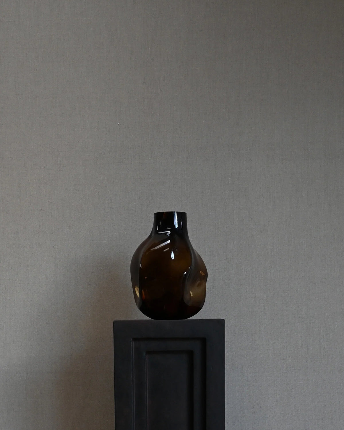 Vaas BAKKU bruin glas