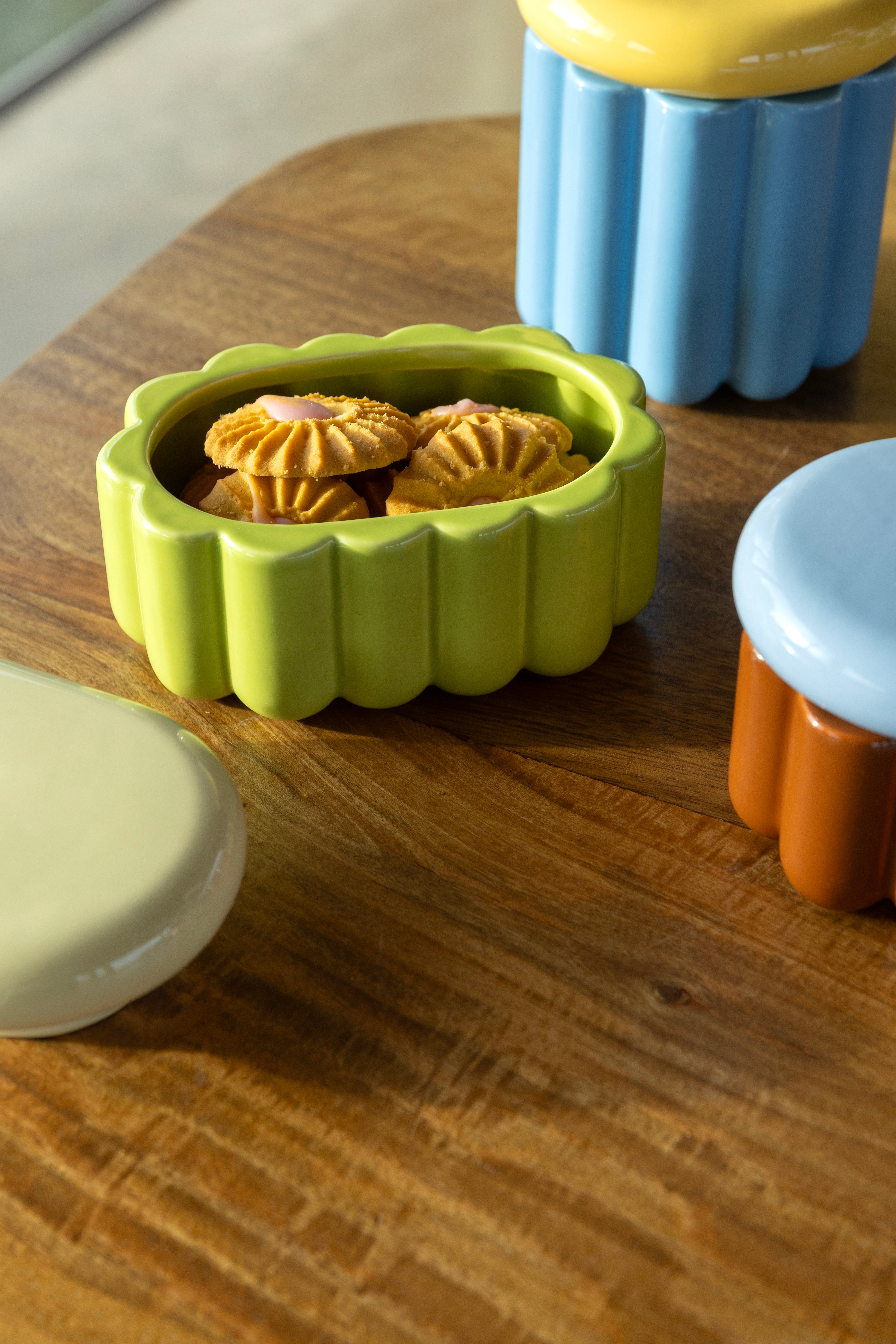 Behälter CHARLO grün mit gelbem Deckel