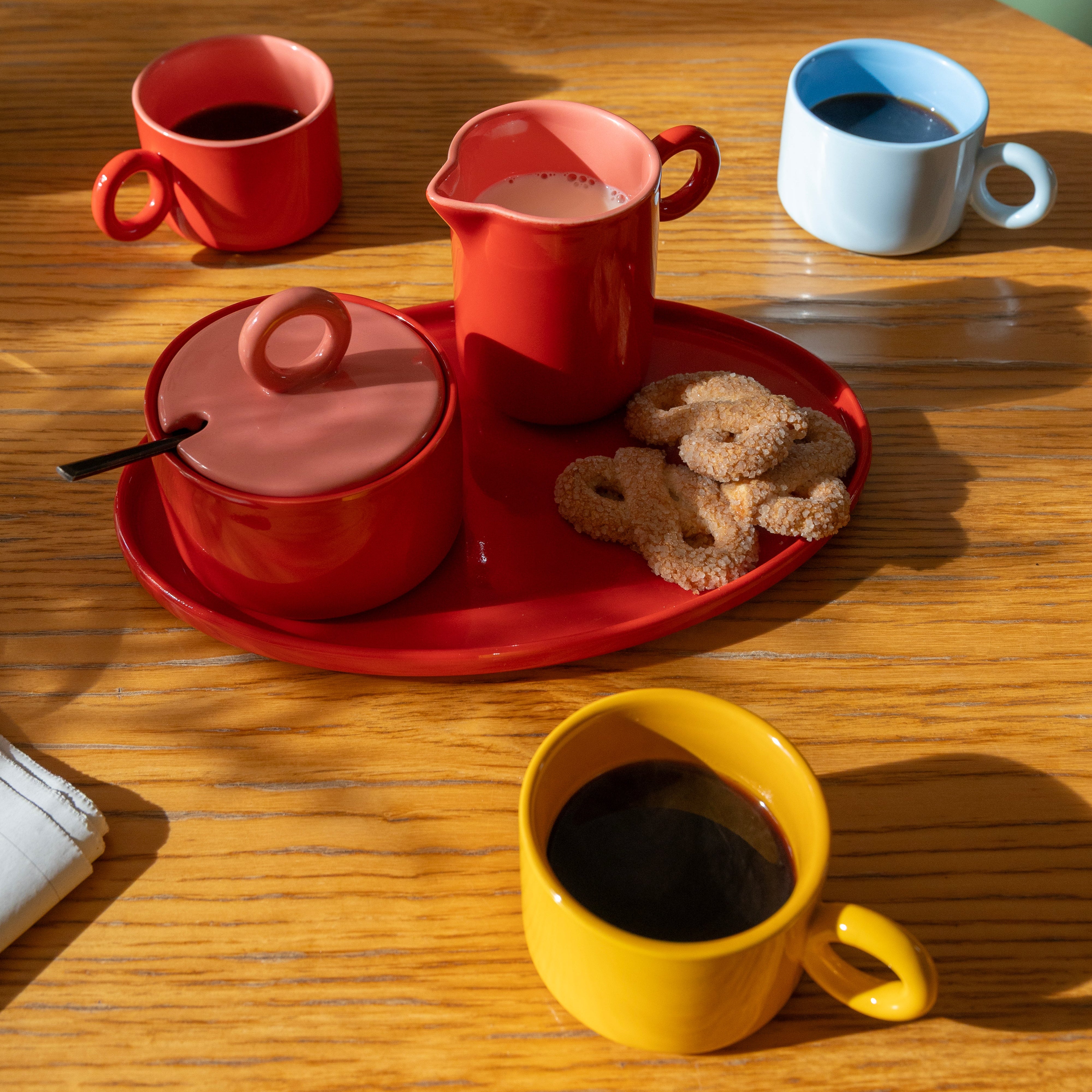 Set van CHIQUITO kopjes gele porselein