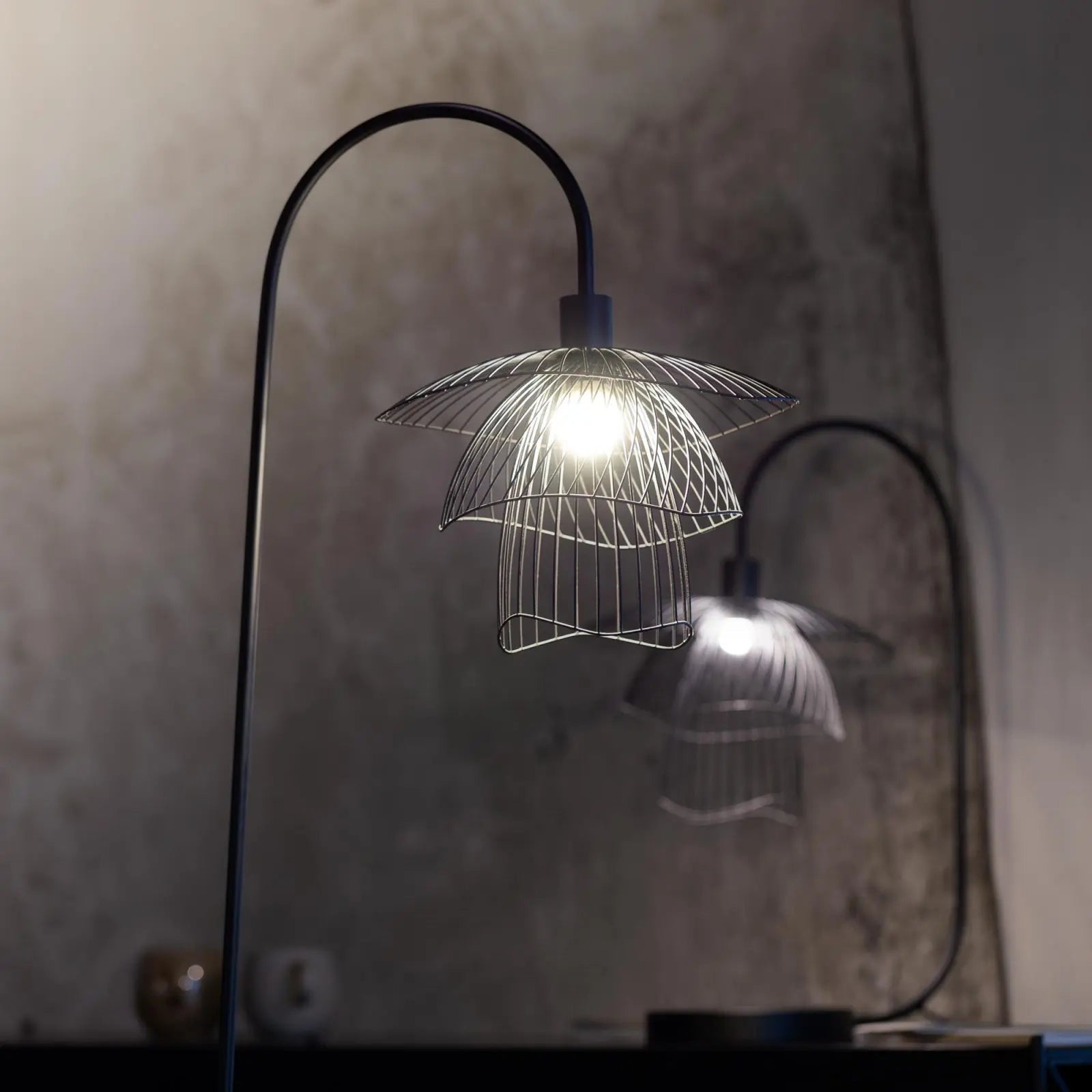 Lampa podłogowa PAPILLON czarny