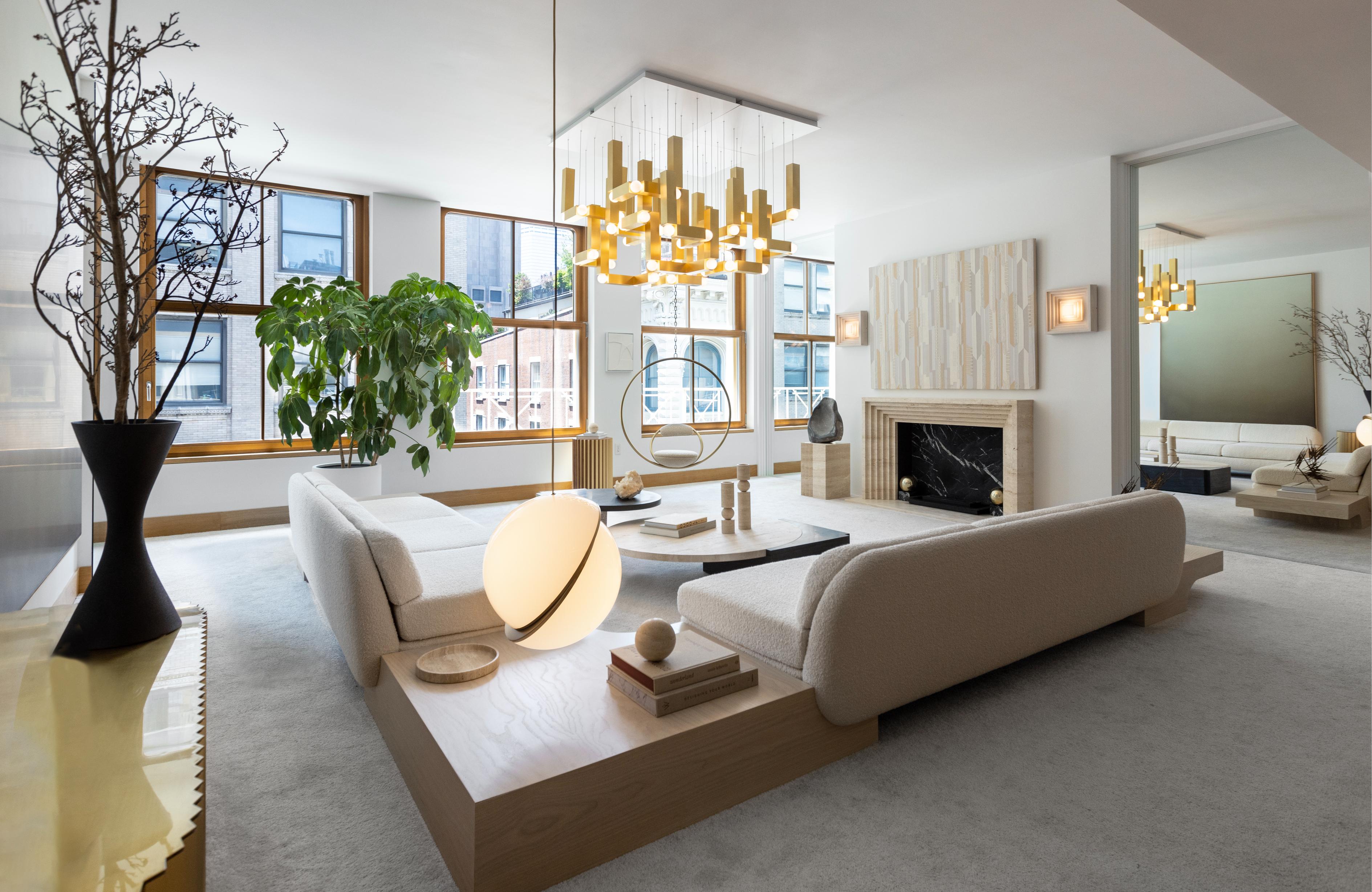 Hanglamp VESPER DUO met opaalvormige kap en gouden afwerking