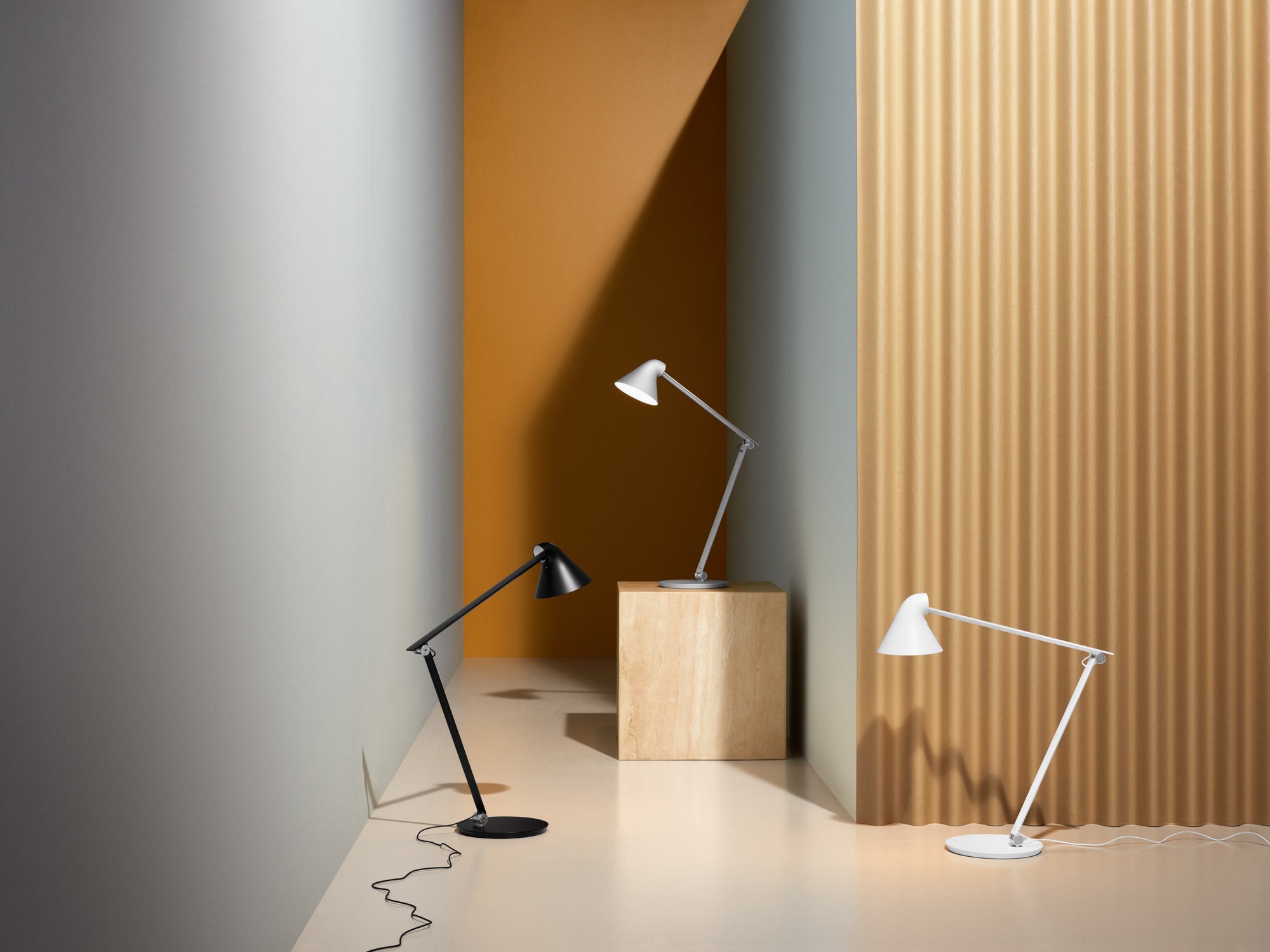 NJP black desk lamp