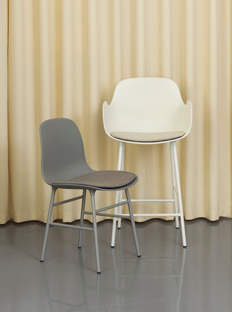 Bar chair with armrests blue forms