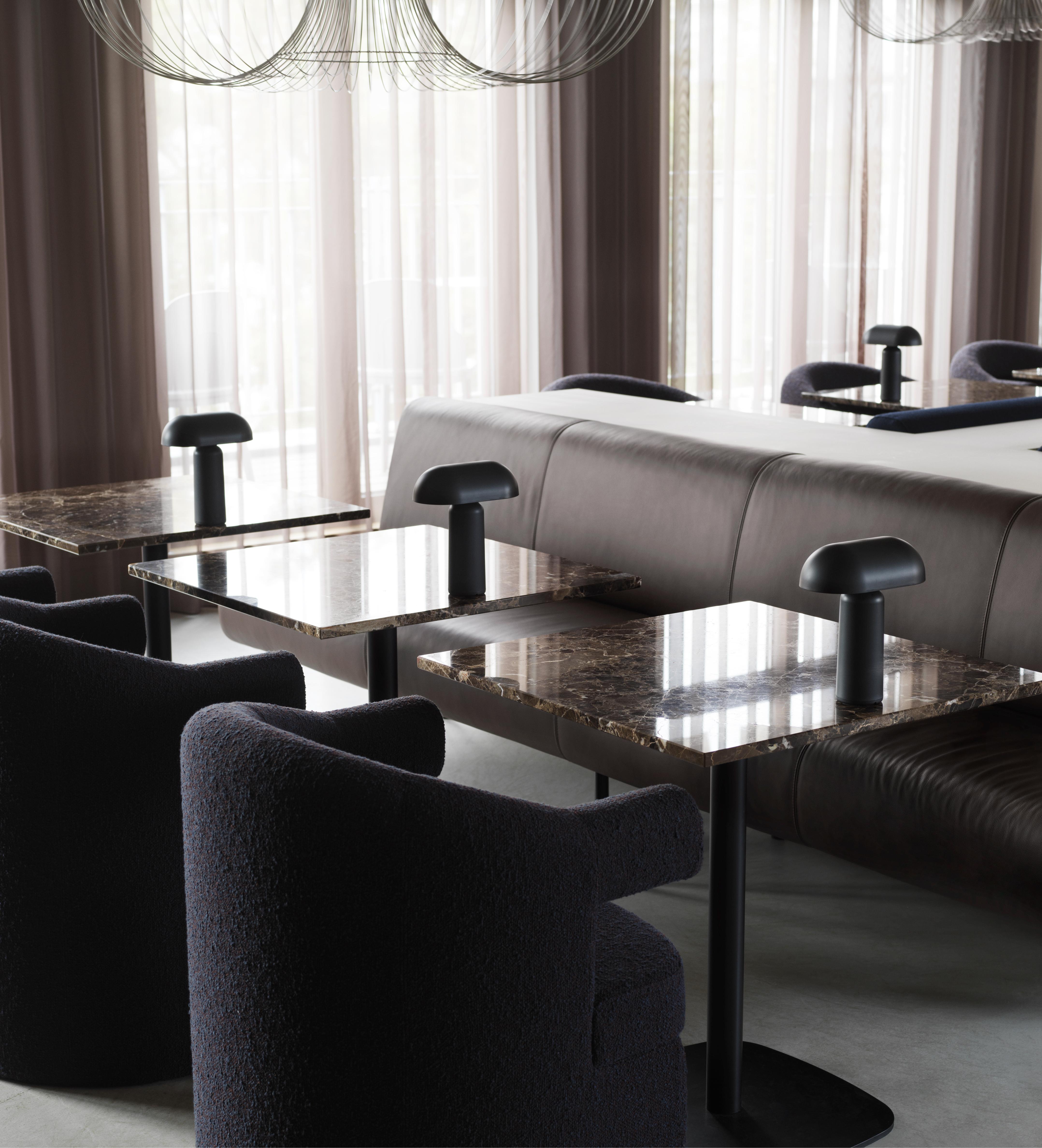 PORTA portable lamp black