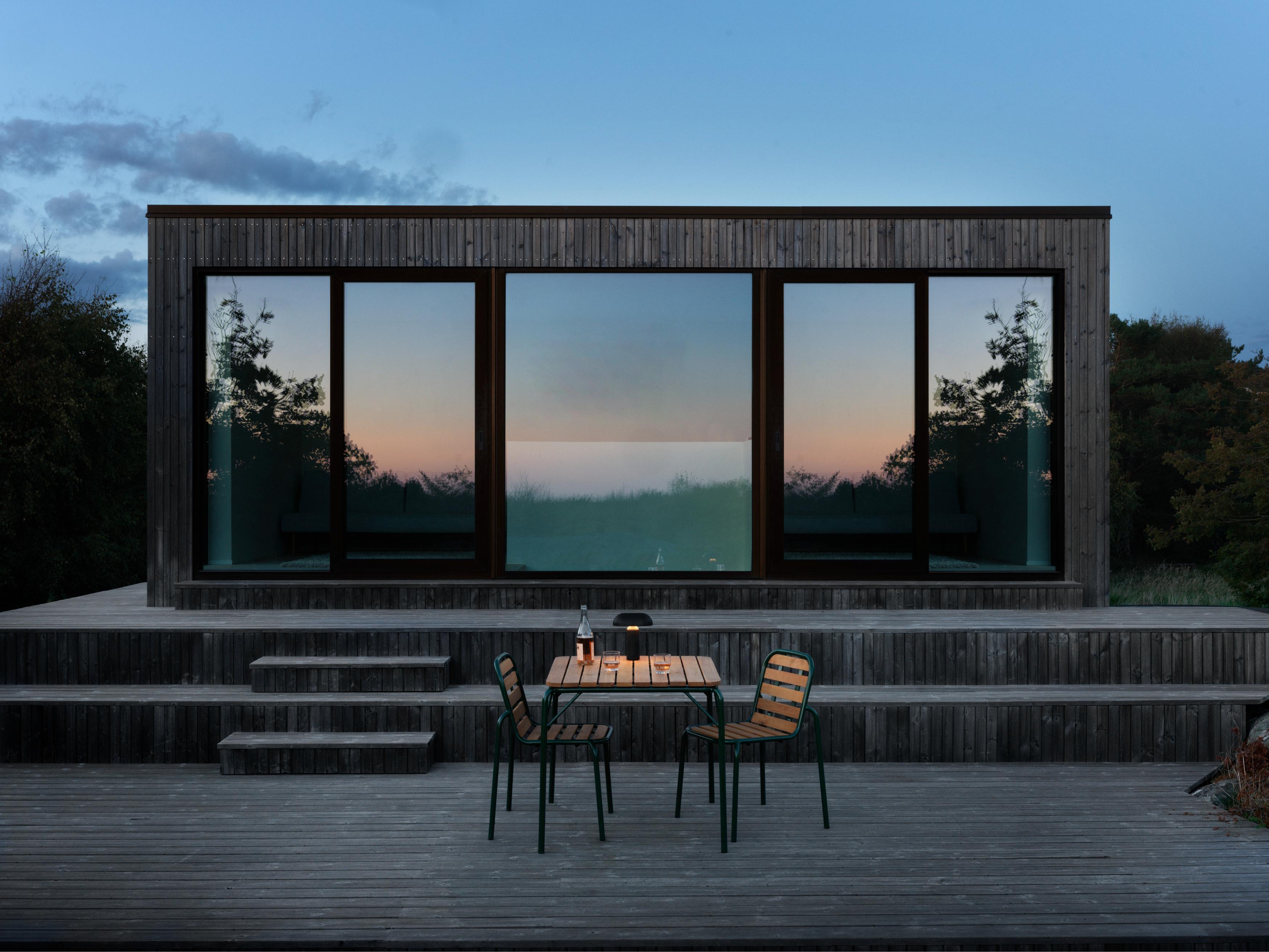 PORTA portable lamp black