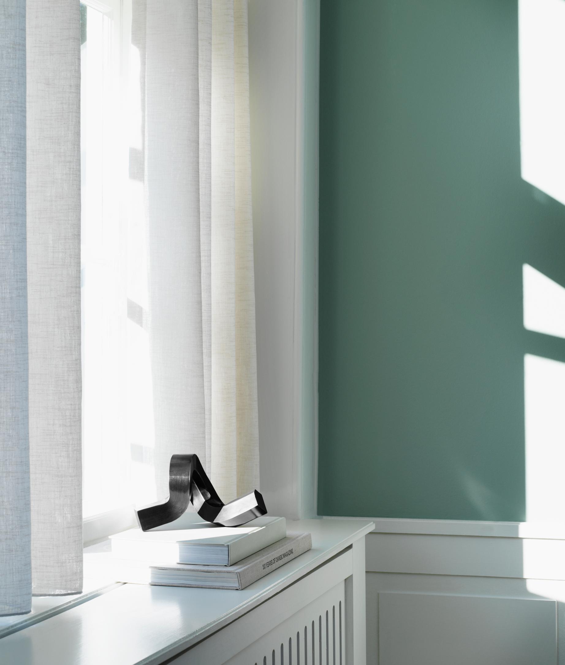 Świecznik CROOKED ONE brązowiony mosiądz