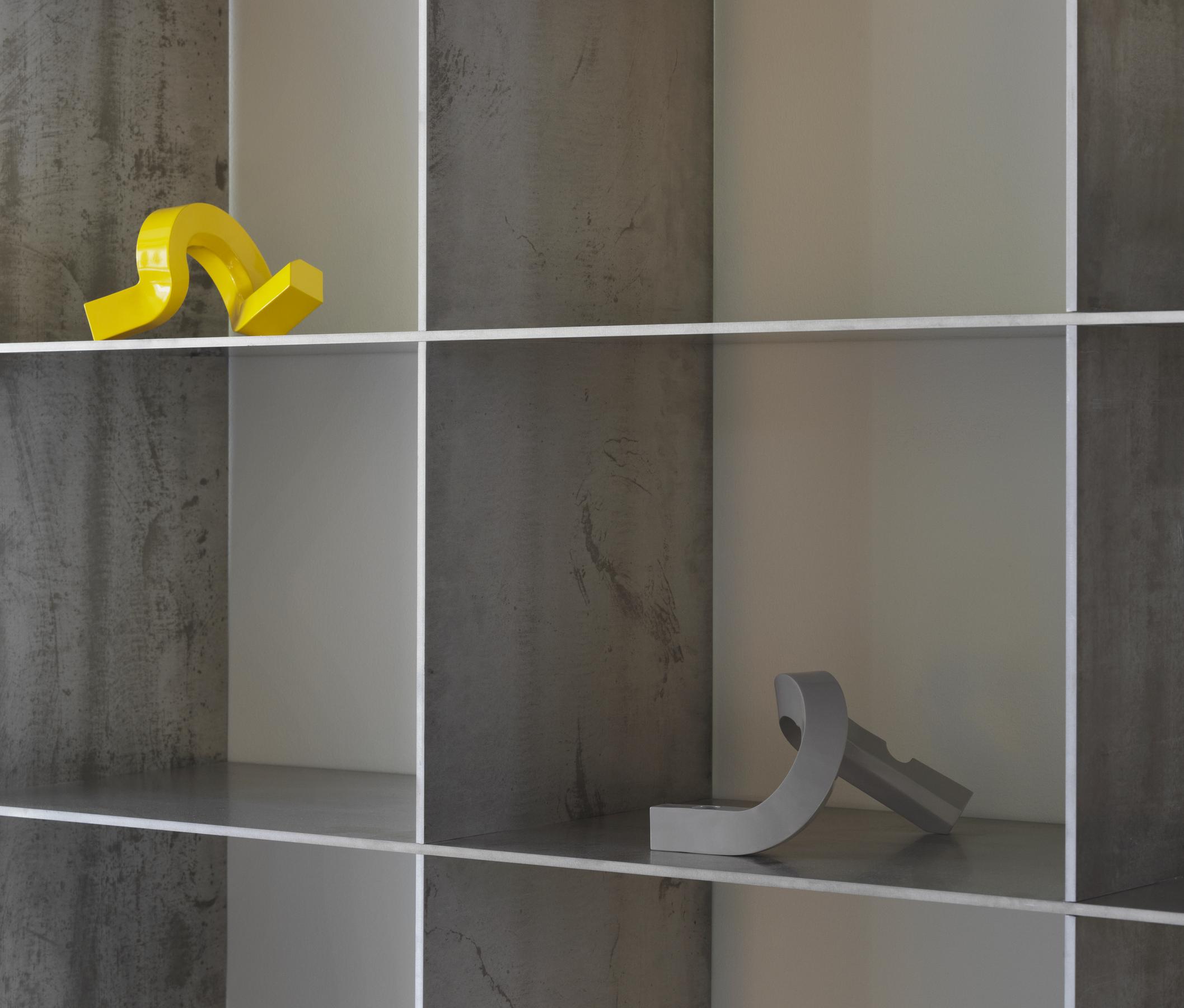 Kaarsenhouder KROMME ÉÉN geel