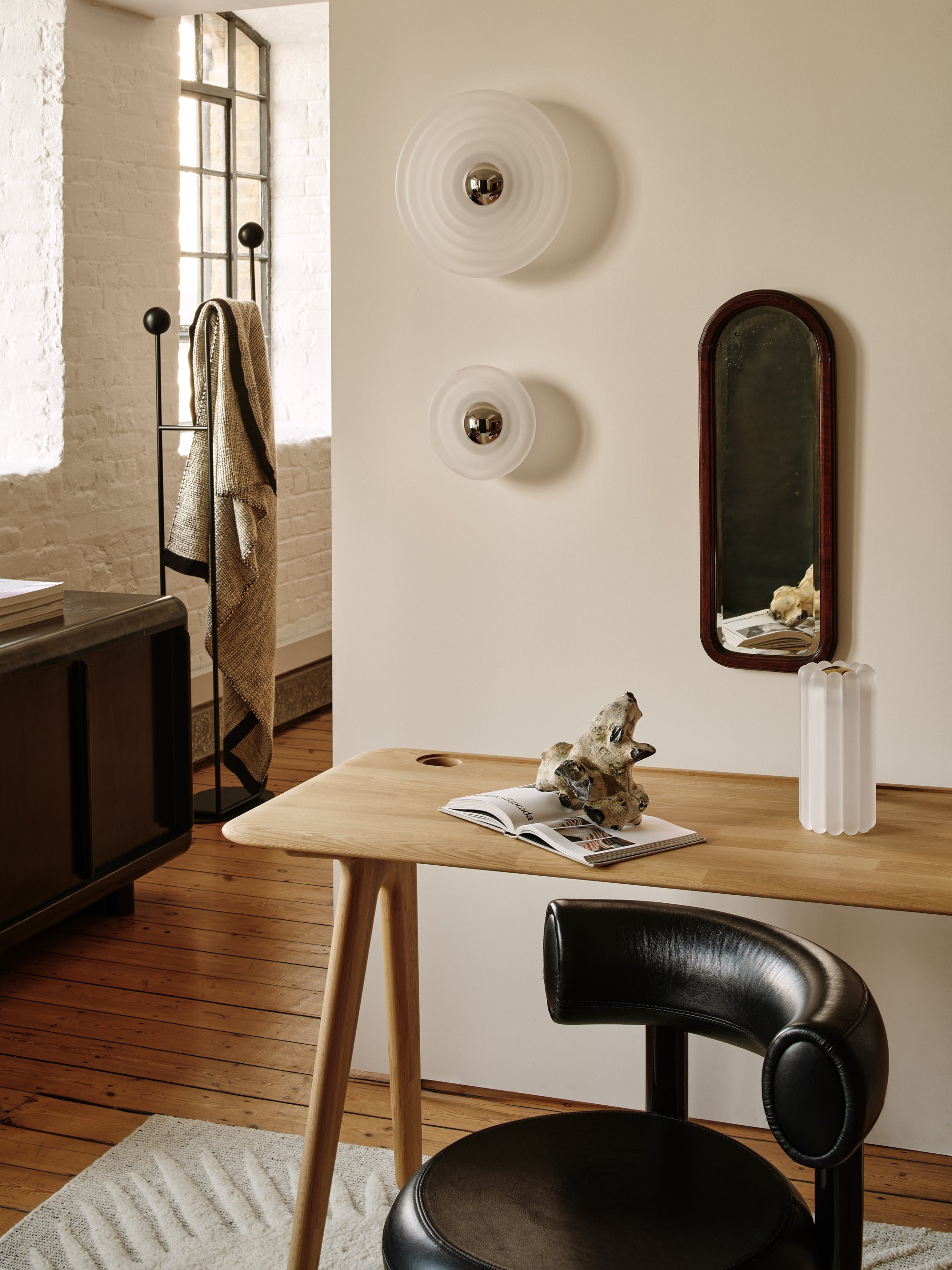 Wandleuchte PRESS mattes Glas