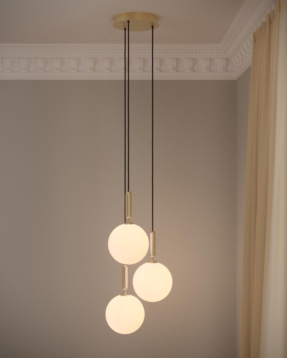 Hanglamp MIIRA 3 messing met opaalglas