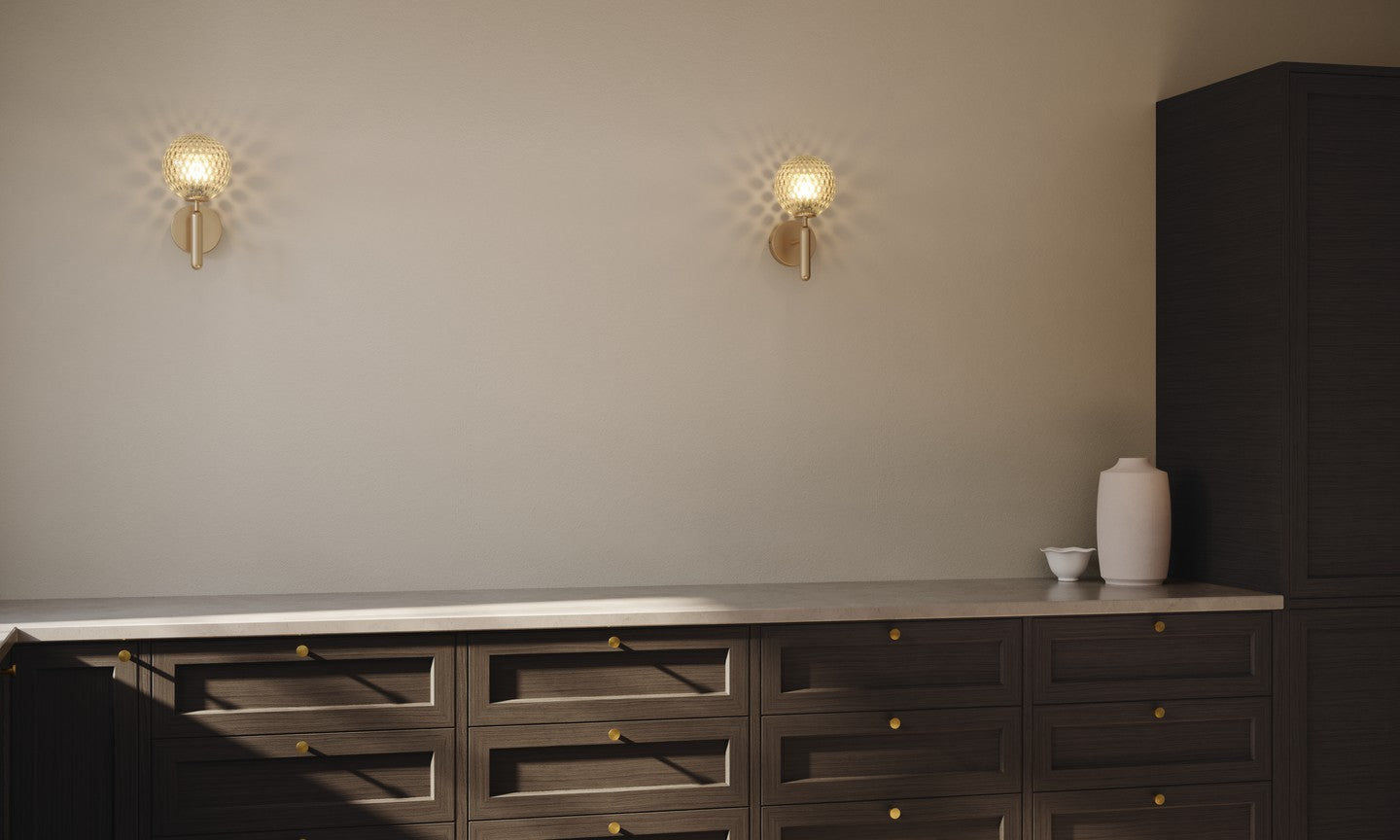 Wandlamp MIIRA messing met transparant glas