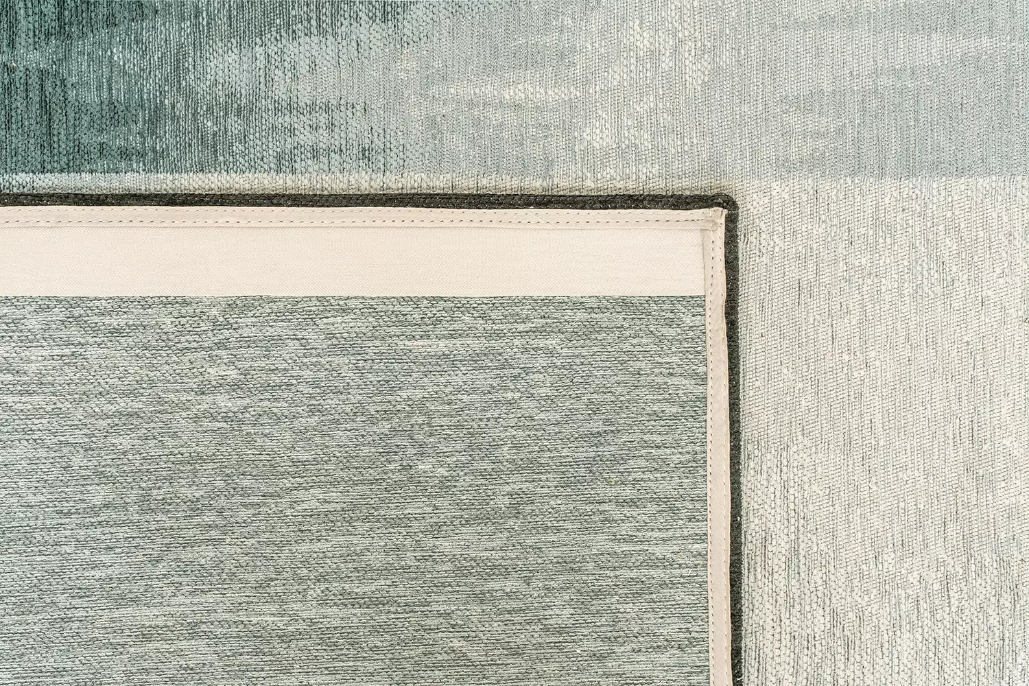 SENDAI Blue Rug with White