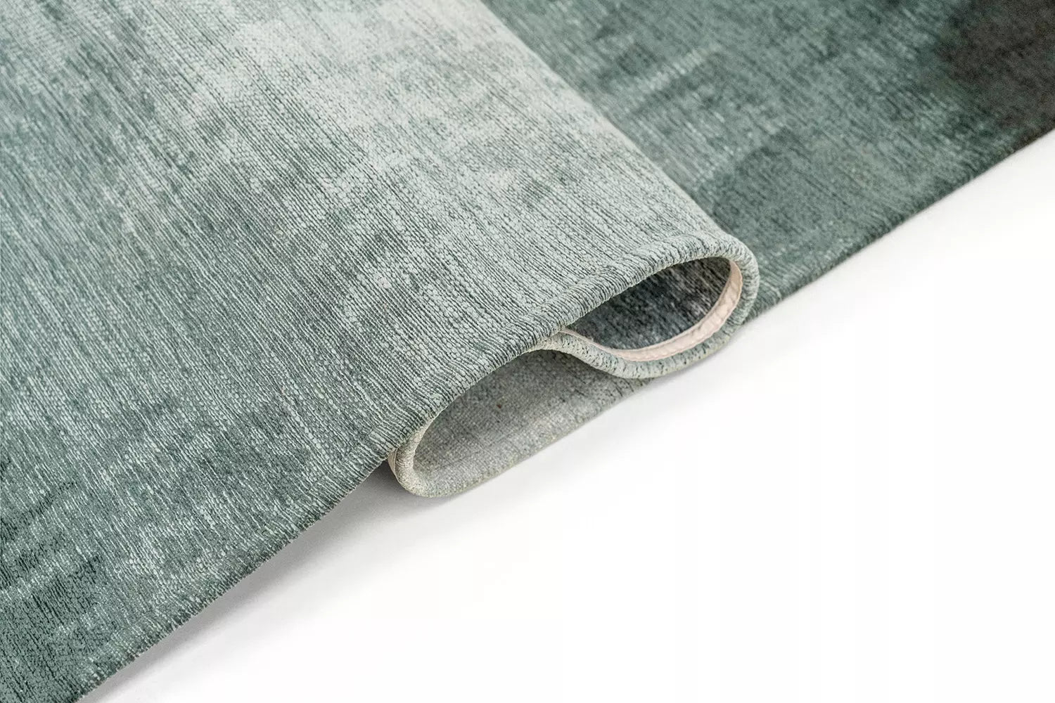 SENDAI Blue Rug with White