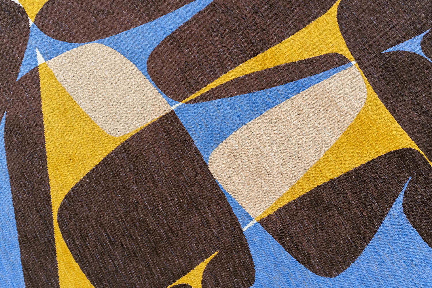 Vloerkleed STONES wit met bruin en blauw