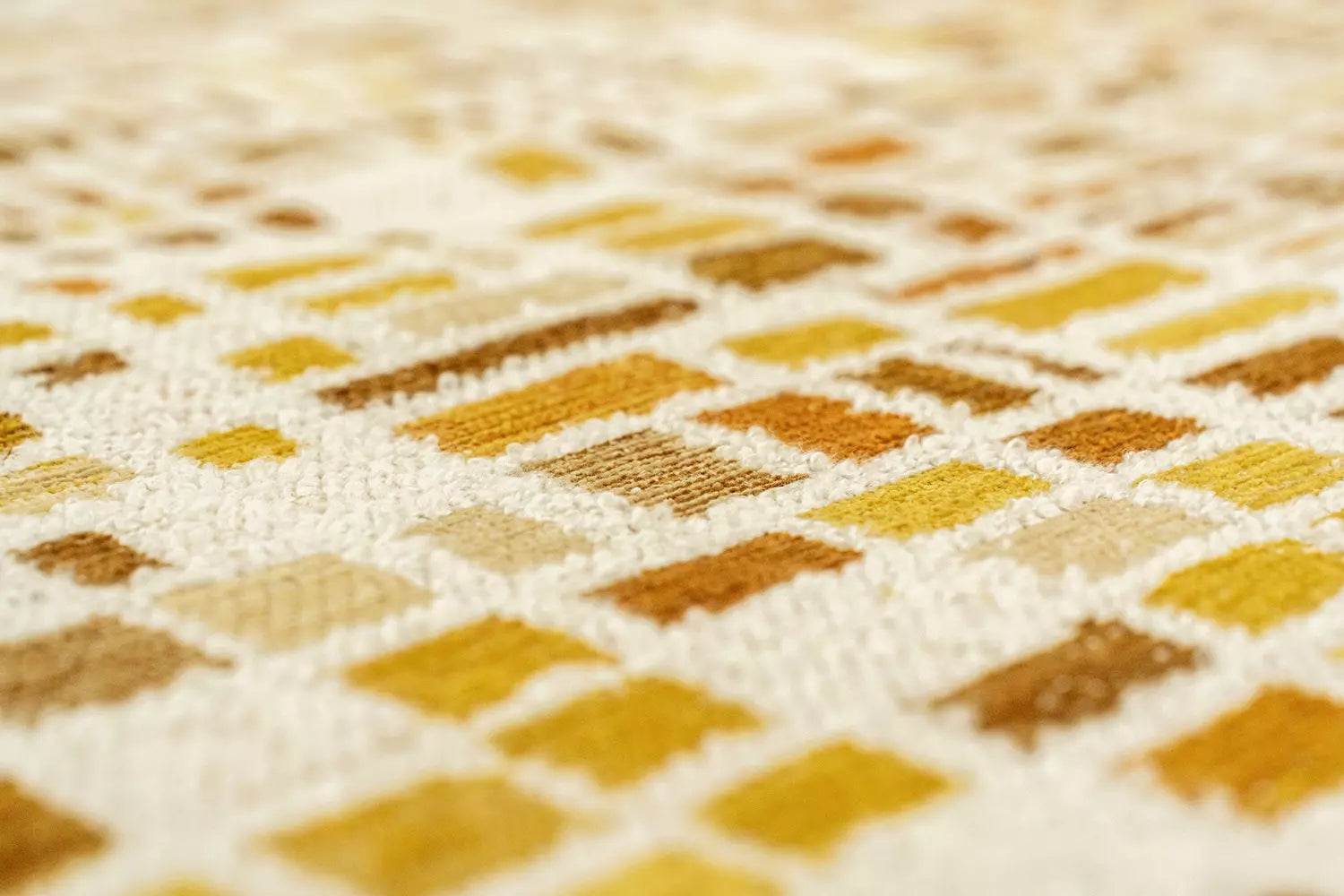 CUBIK beige vloerkleed met oranje en geel