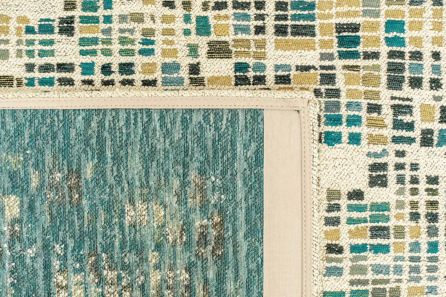 CUBIK beige tapijt met blauw en groen