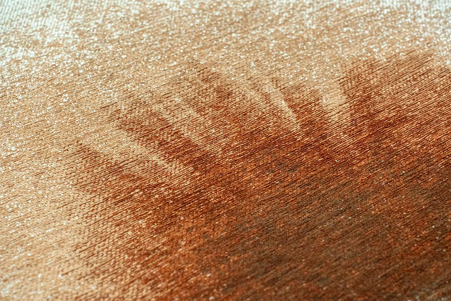 Teppich DROP weiß mit braunem