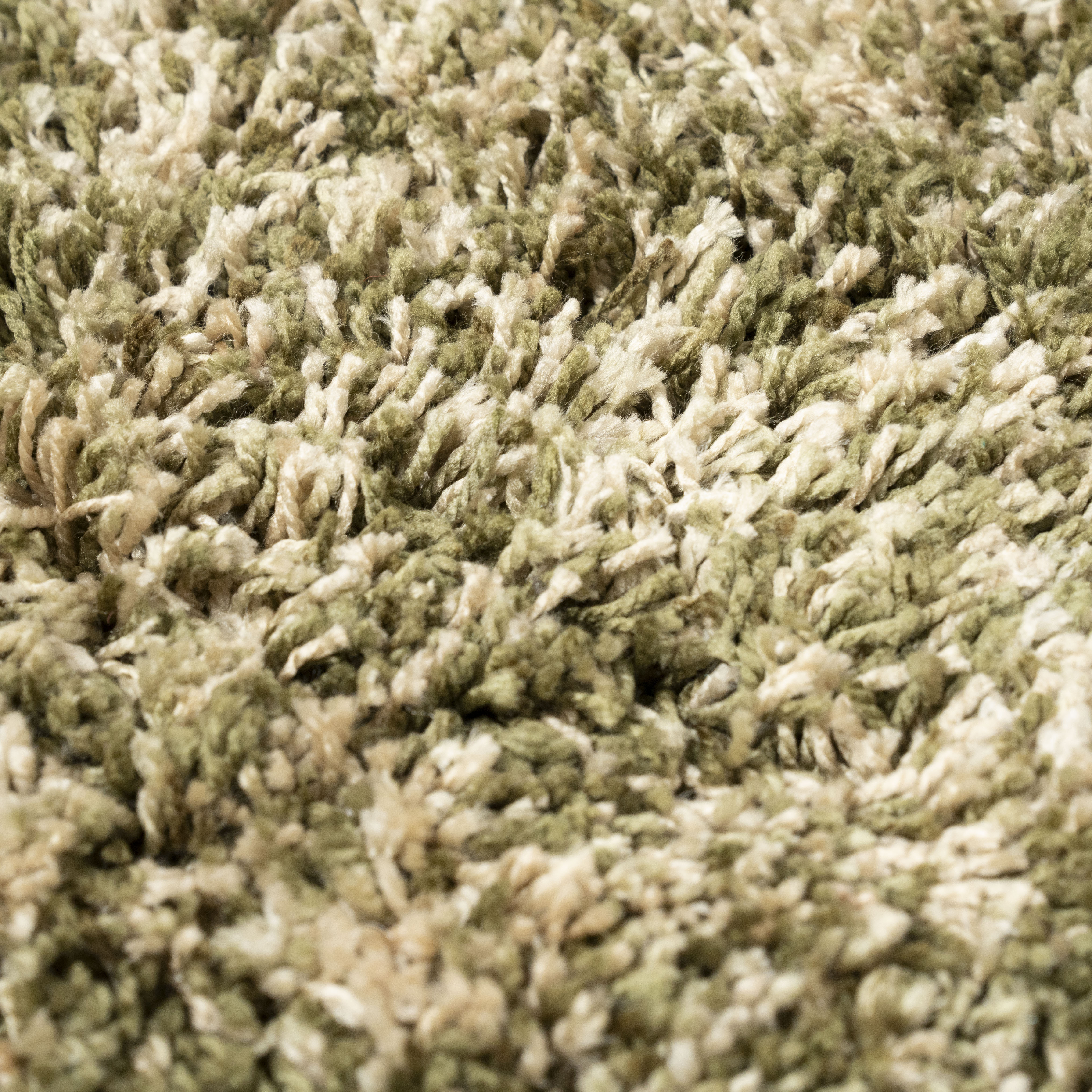 Teppich MIXI grün mit langem Flor