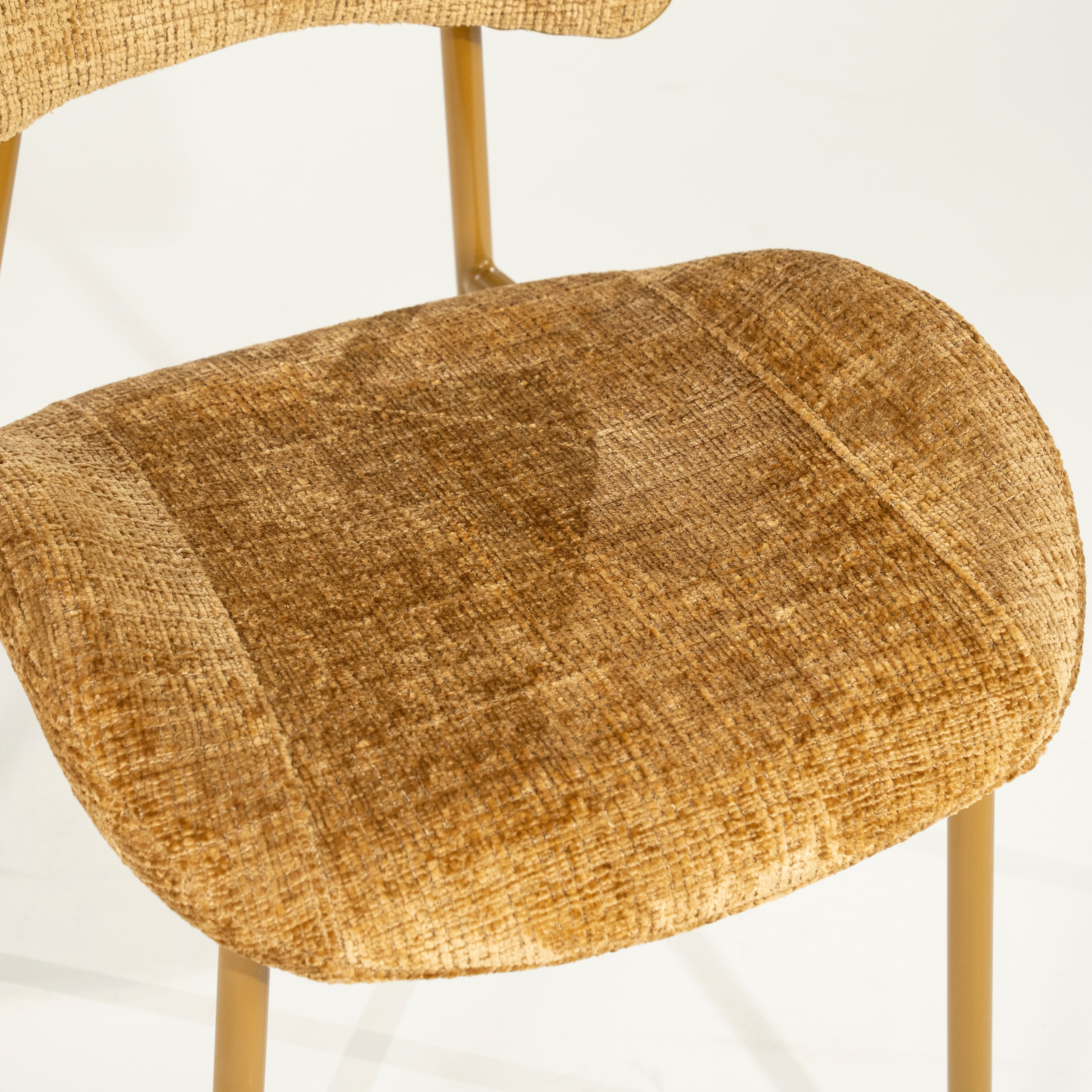 Stoel DARE mosterdkleurig