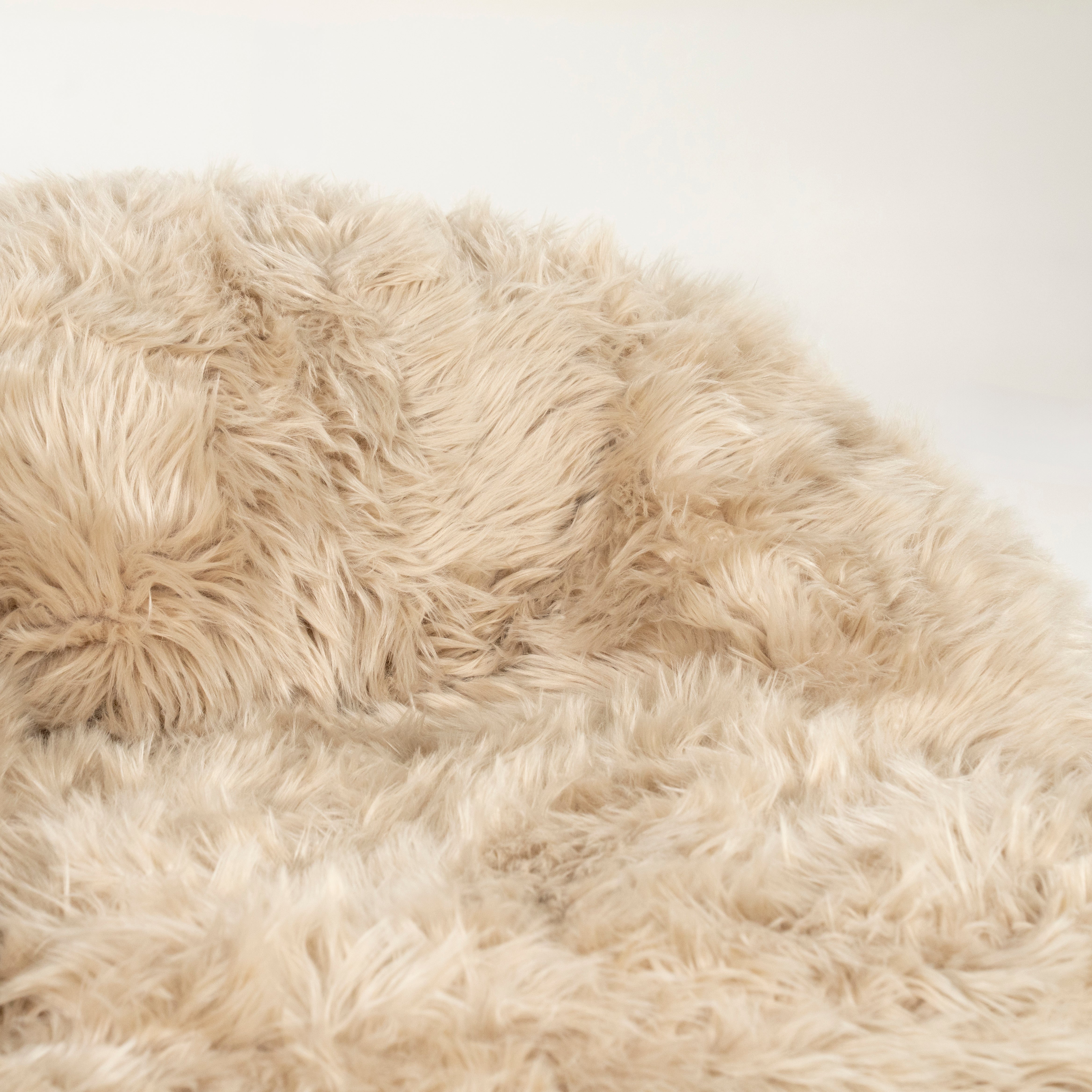 SNUZZLE Sessel beige