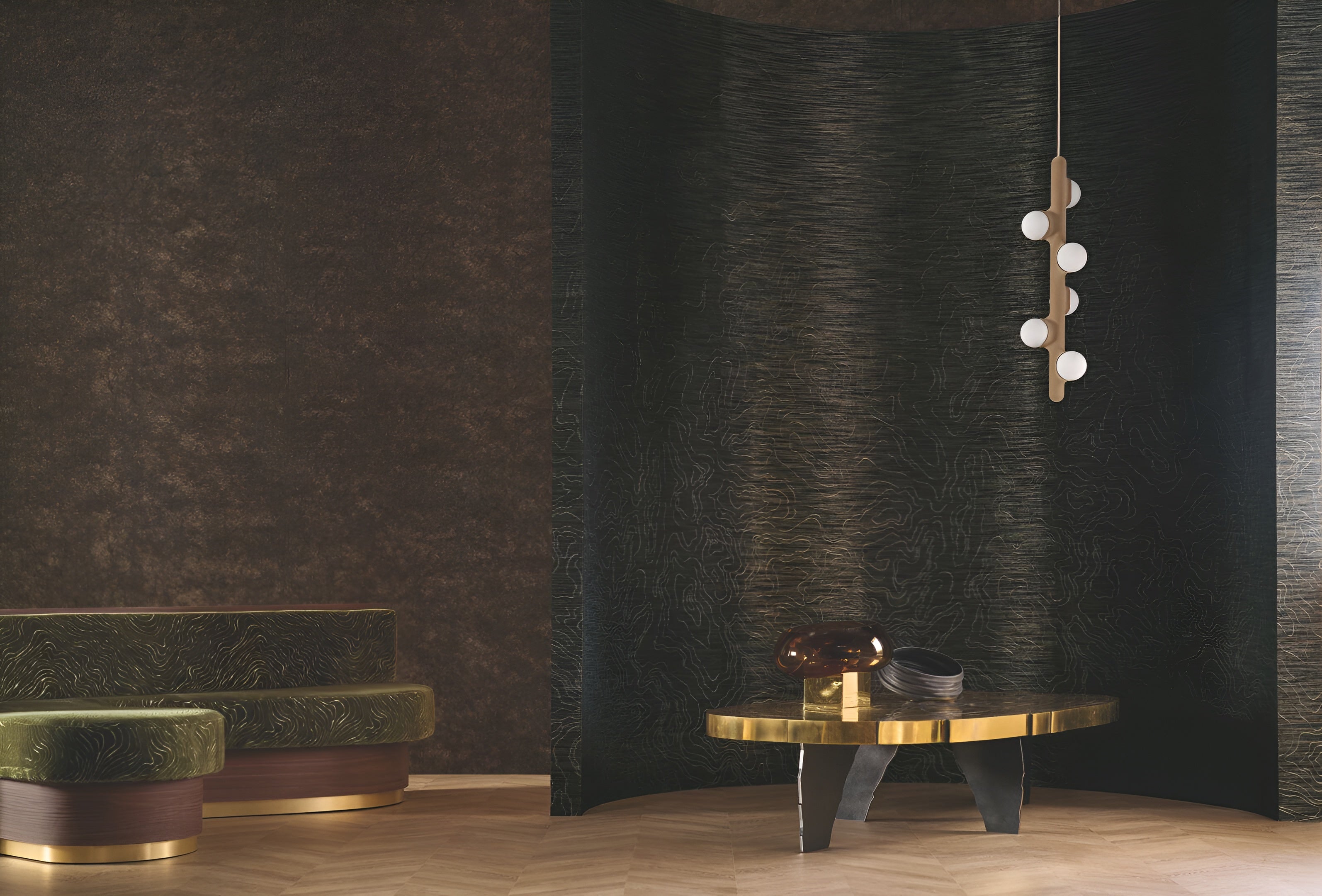 Metallic Textured Fabric Wallpaper with Pleats OXEA - TERRE DE SIENNE DORÉ Terracotta with Gold