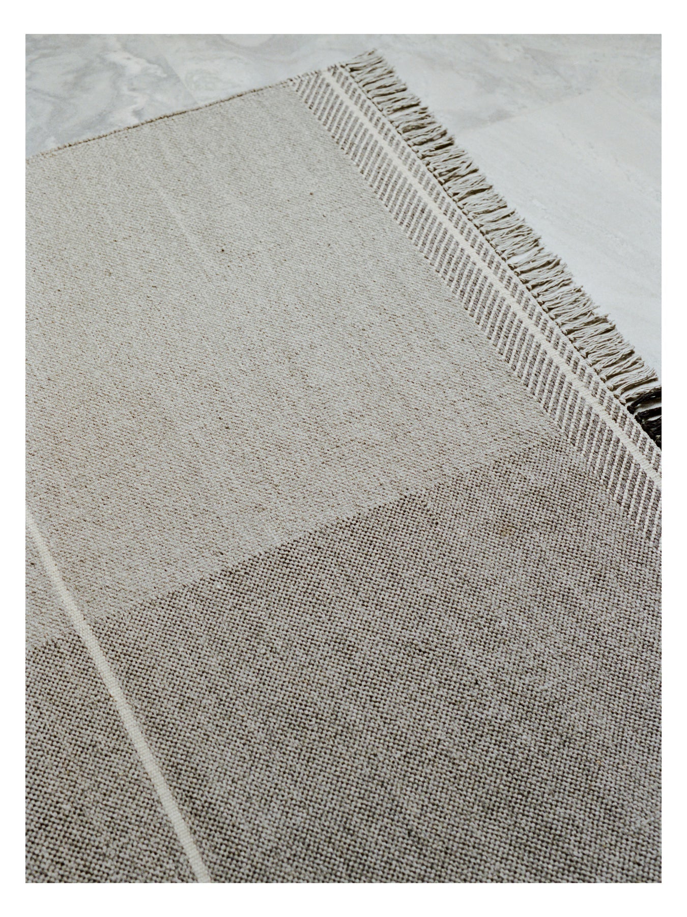 Teppich MINDFUL SOUL dunkelgrau mit beige